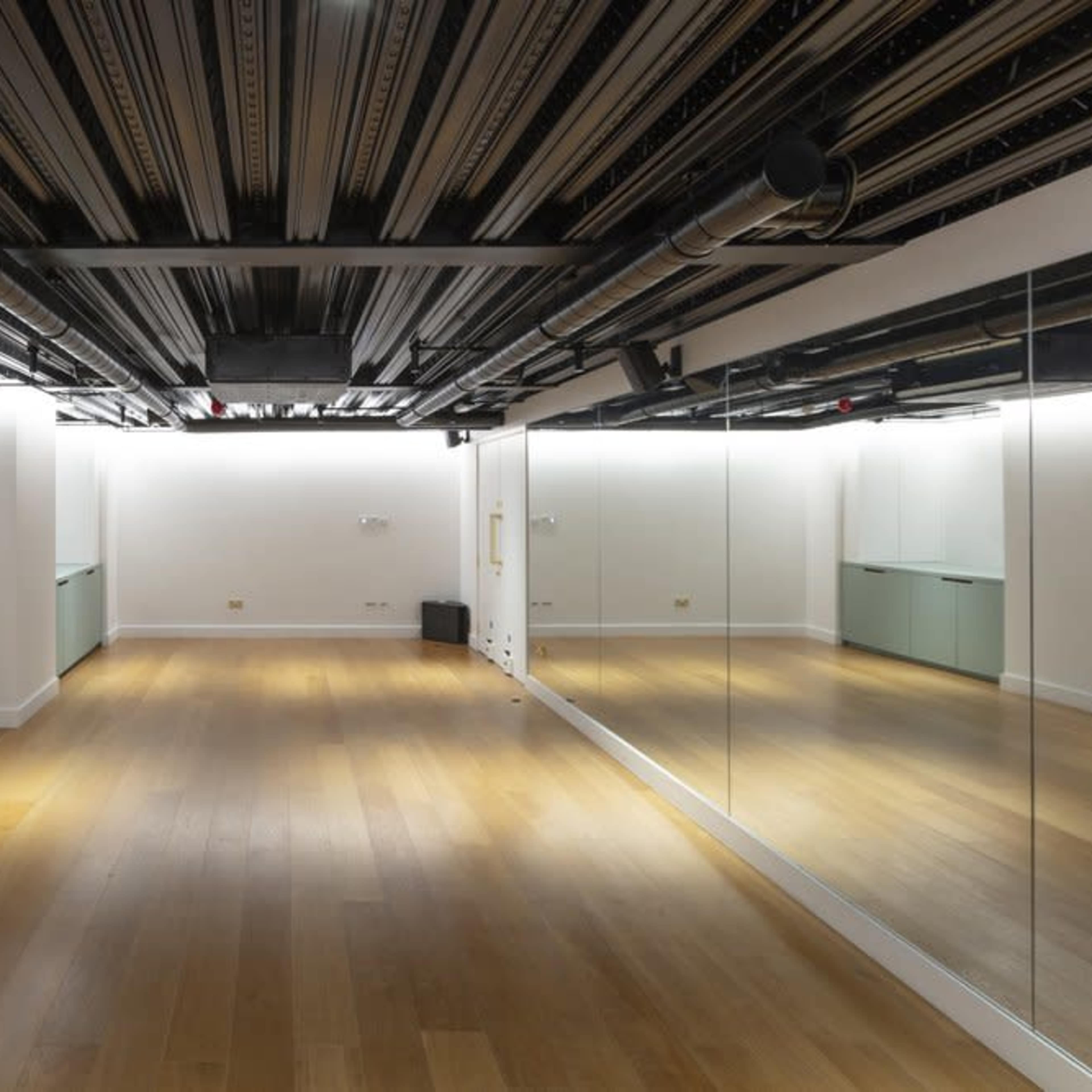 CAS Halls - Studio Image in Fulham, London, England