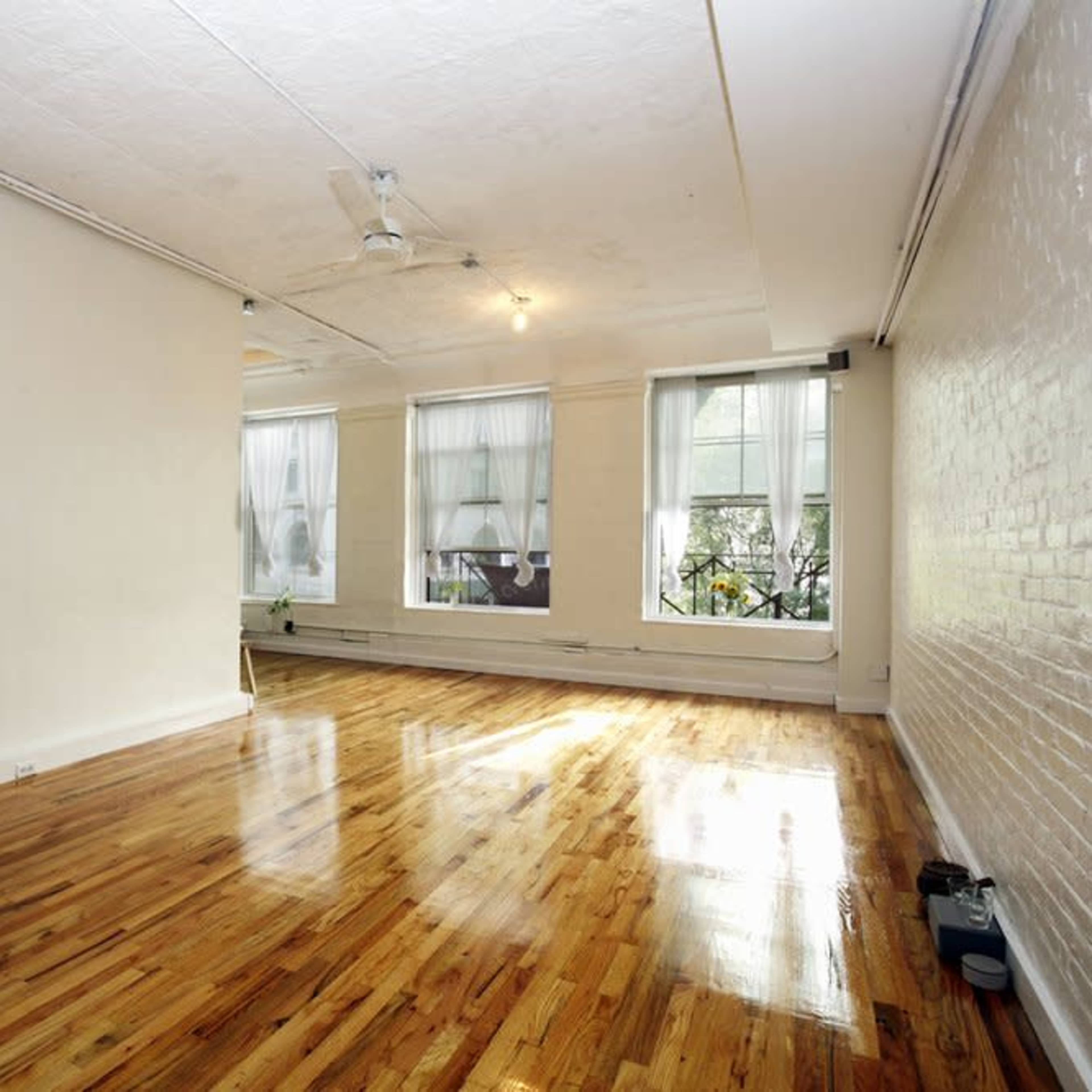 Welcome to SaltDrop Studio – A Vibrant Space for Movement, Creativity, and Community Image in Midtown Manhattan, New York, NY
