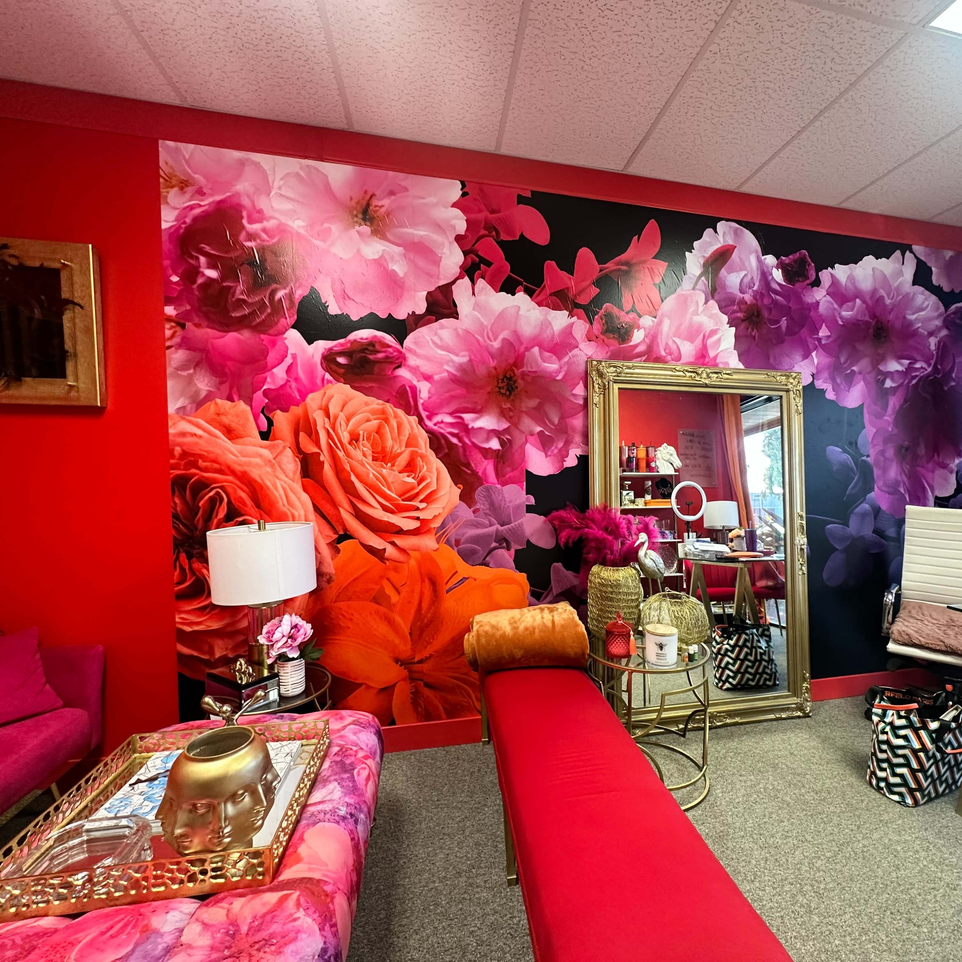 Luxurious urban furnished space Image in Torrance, Torrance, CA
