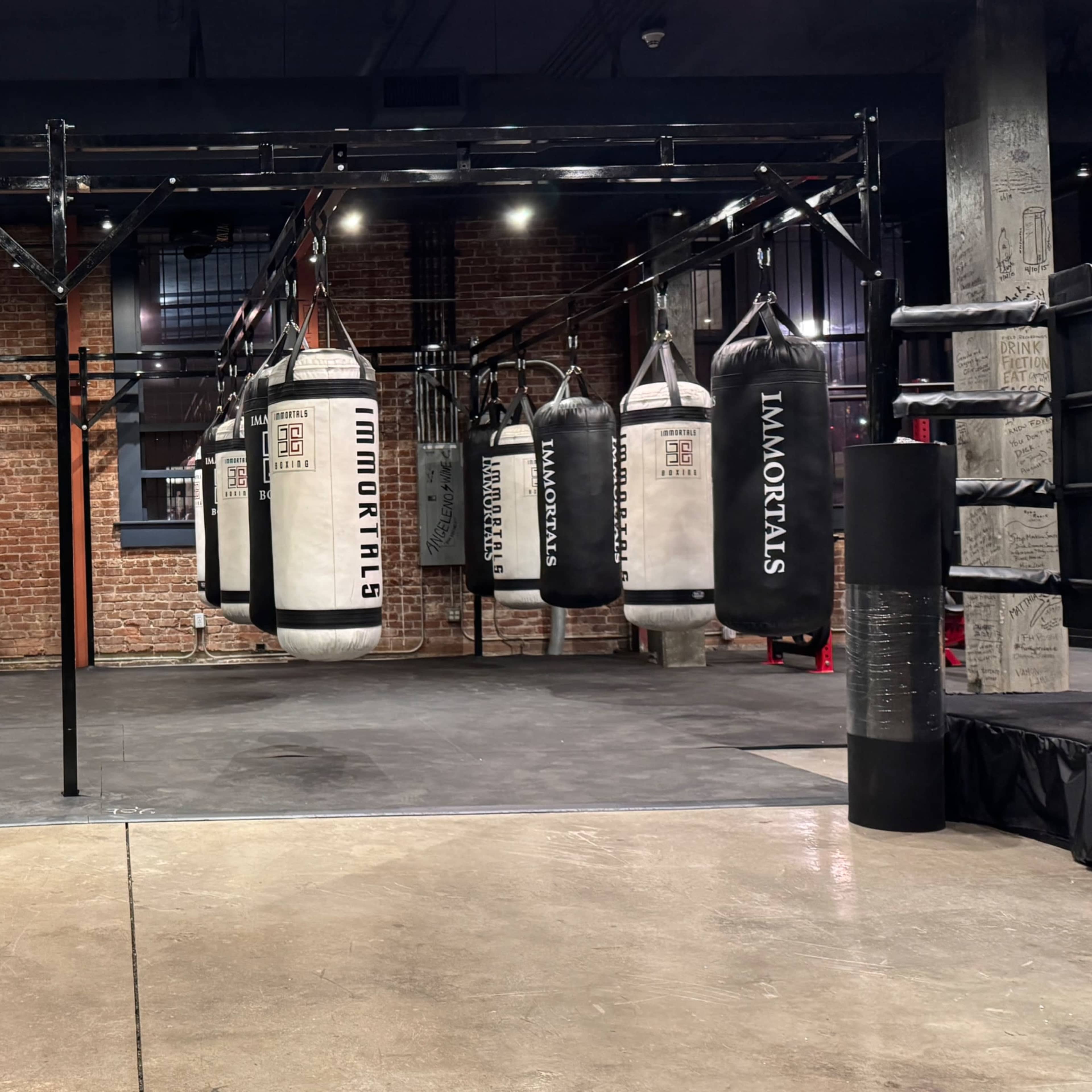 Pasadena Industrial Boxing Gym - New York/East Coast Vibe Image in Old Pasadena, Pasadena, CA