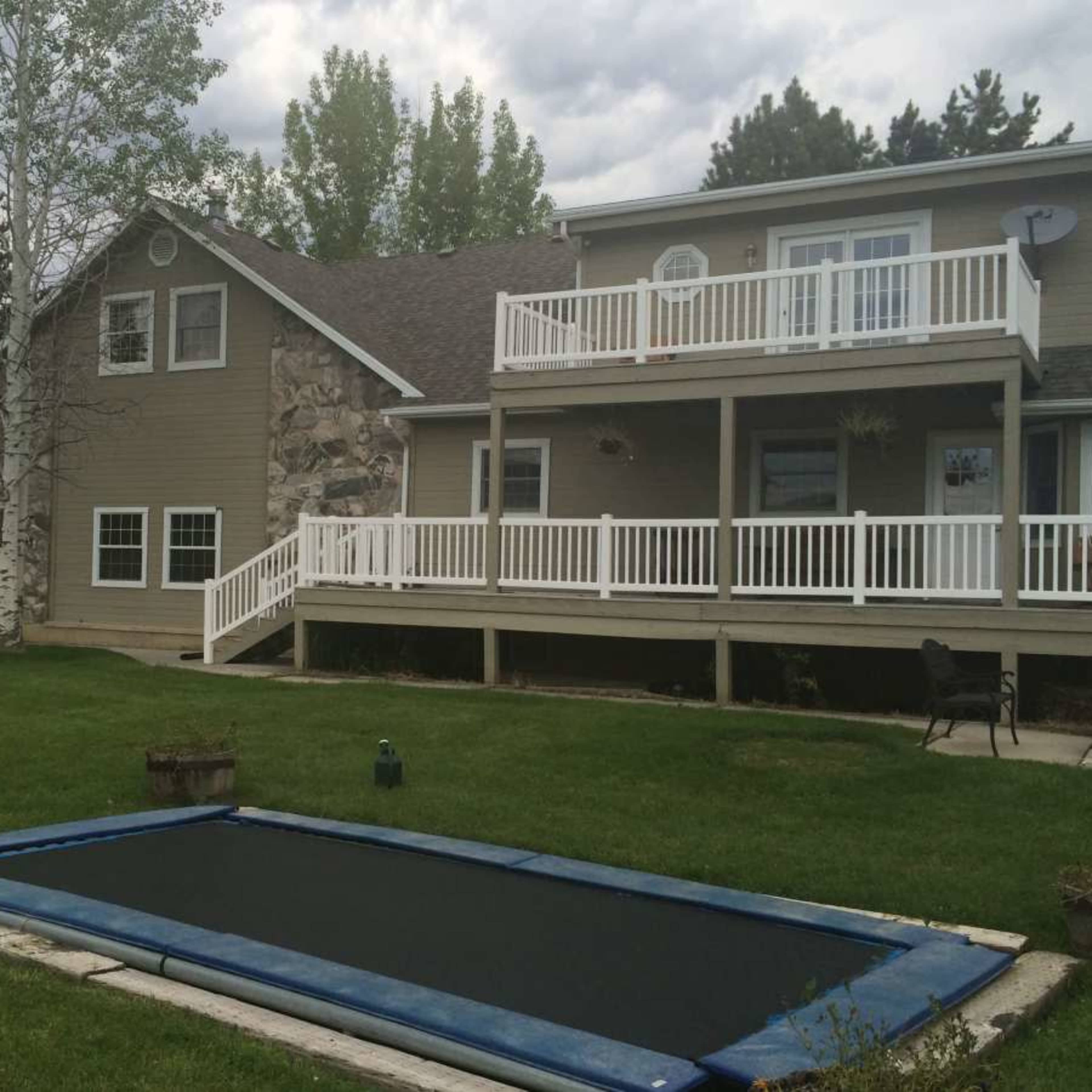 Spacious beautiful home in the country with large backyard and $1 million view. Image in Eden, Eden, UT