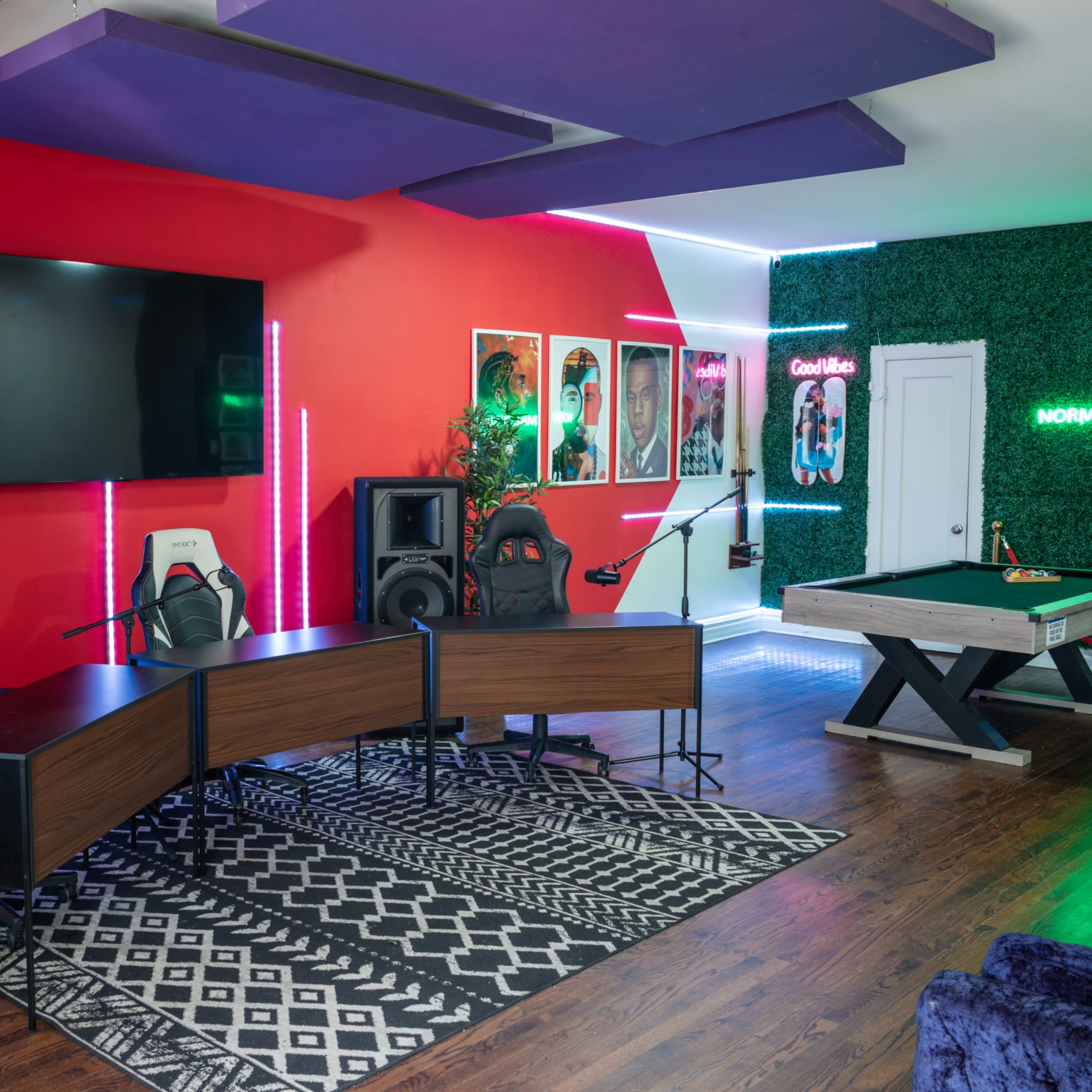 The SpacePOD Studios Image in Lower West Side, Chicago, IL