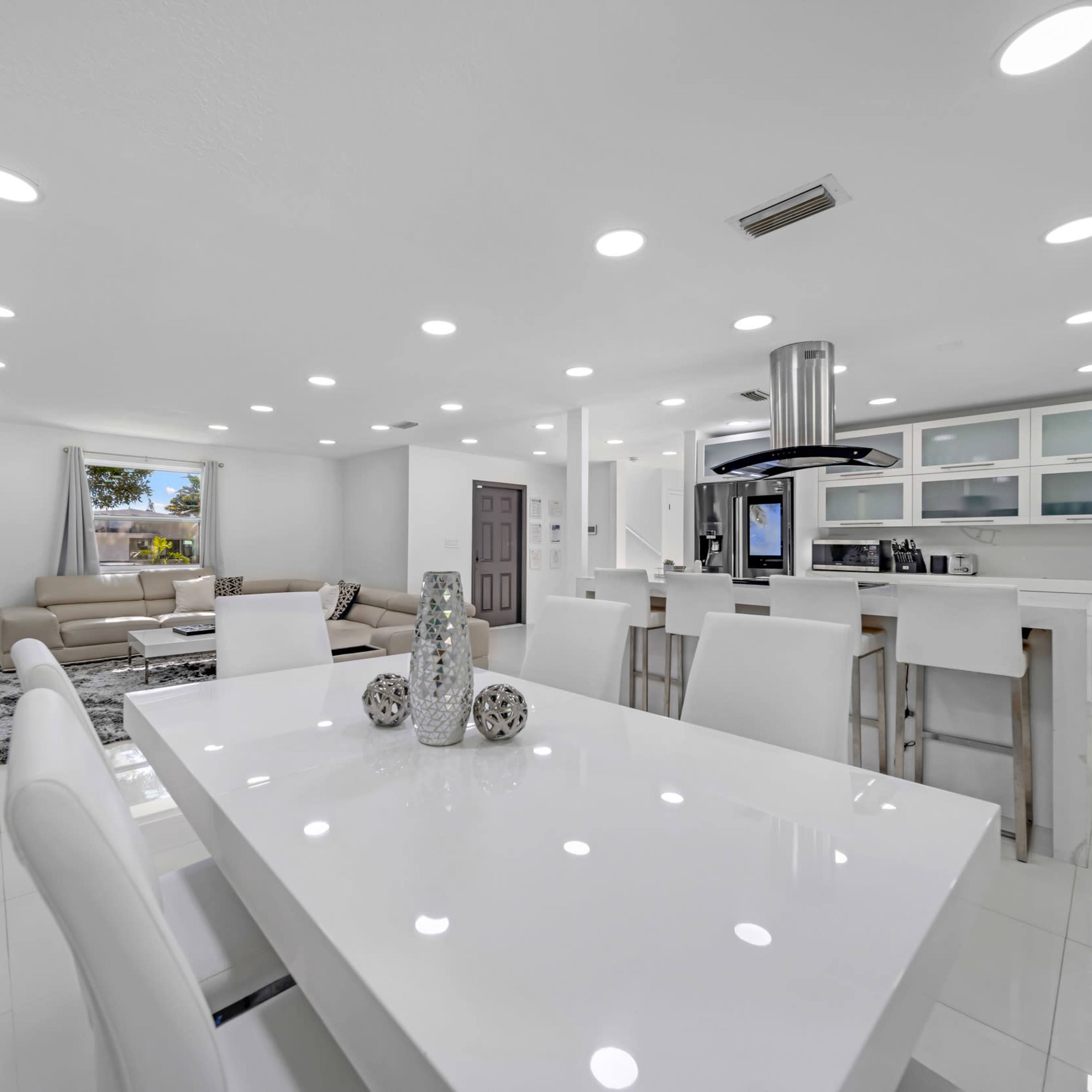 Modern Million Dollar Home w/ Pool & Hot Tub Image in North Bay Village, North Bay Village, FL