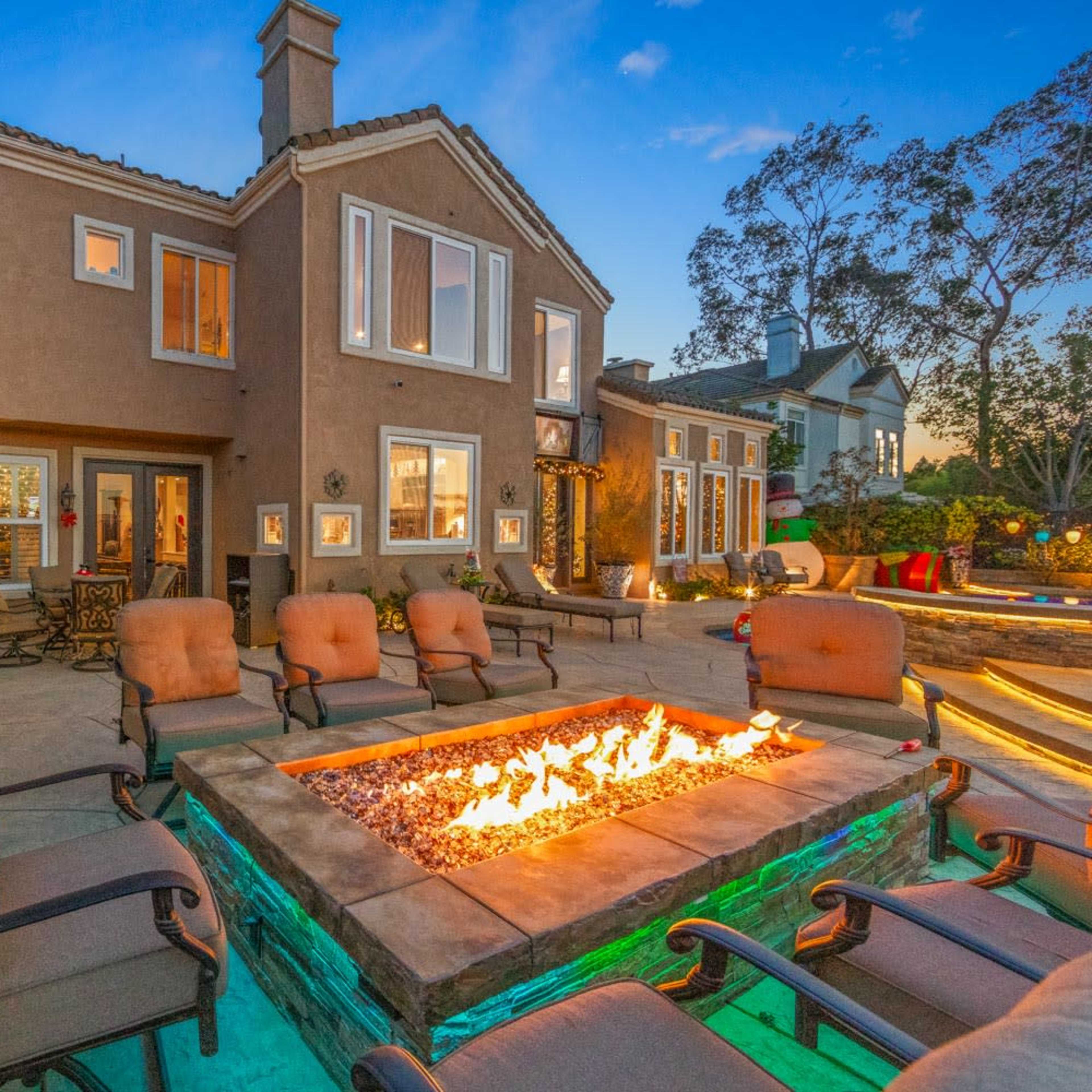 Backyard Oasis w/Views for Unforgettable Gatherings Image in Moorpark, Moorpark, CA