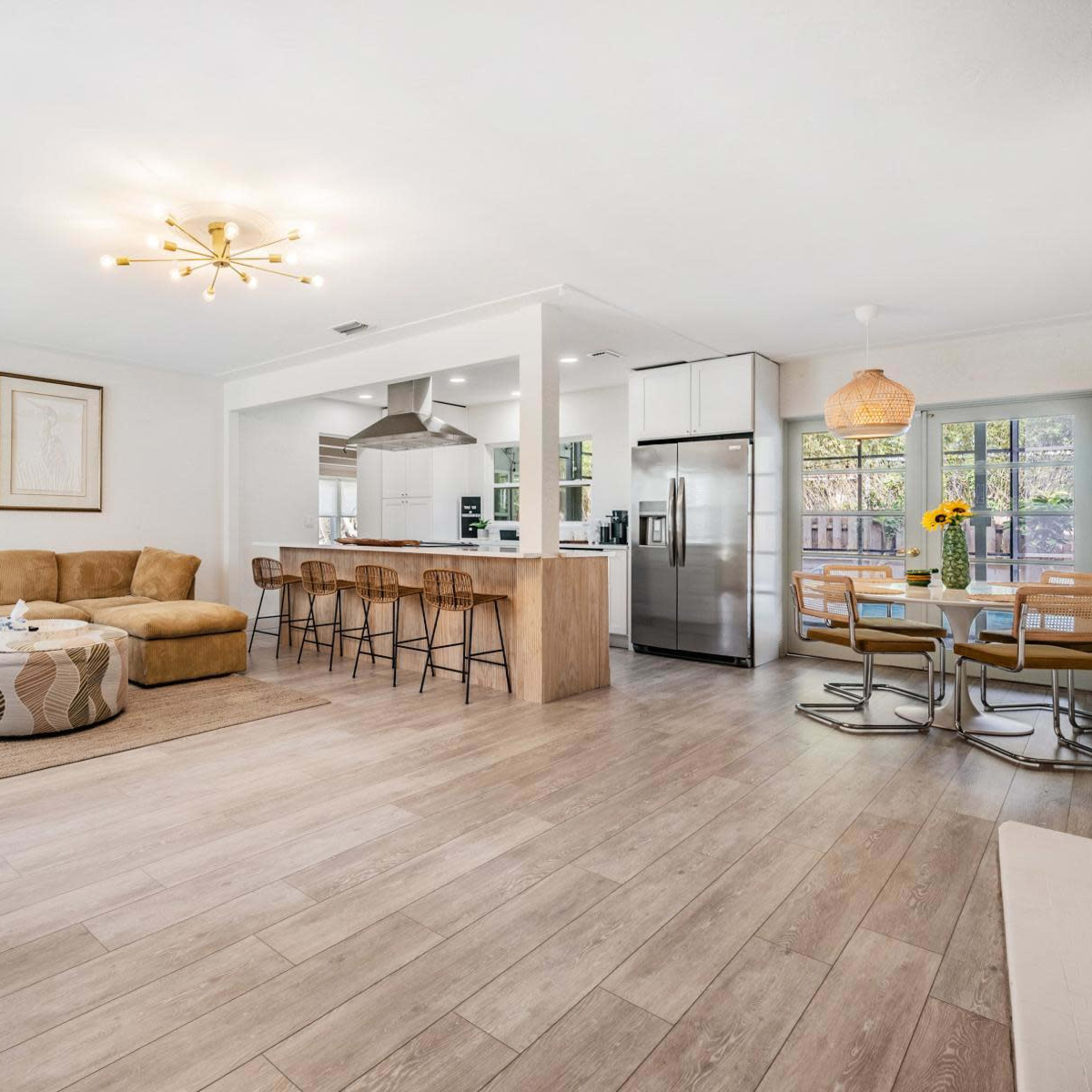 The Best Garages In St. Petersburg, FL | Peerspace