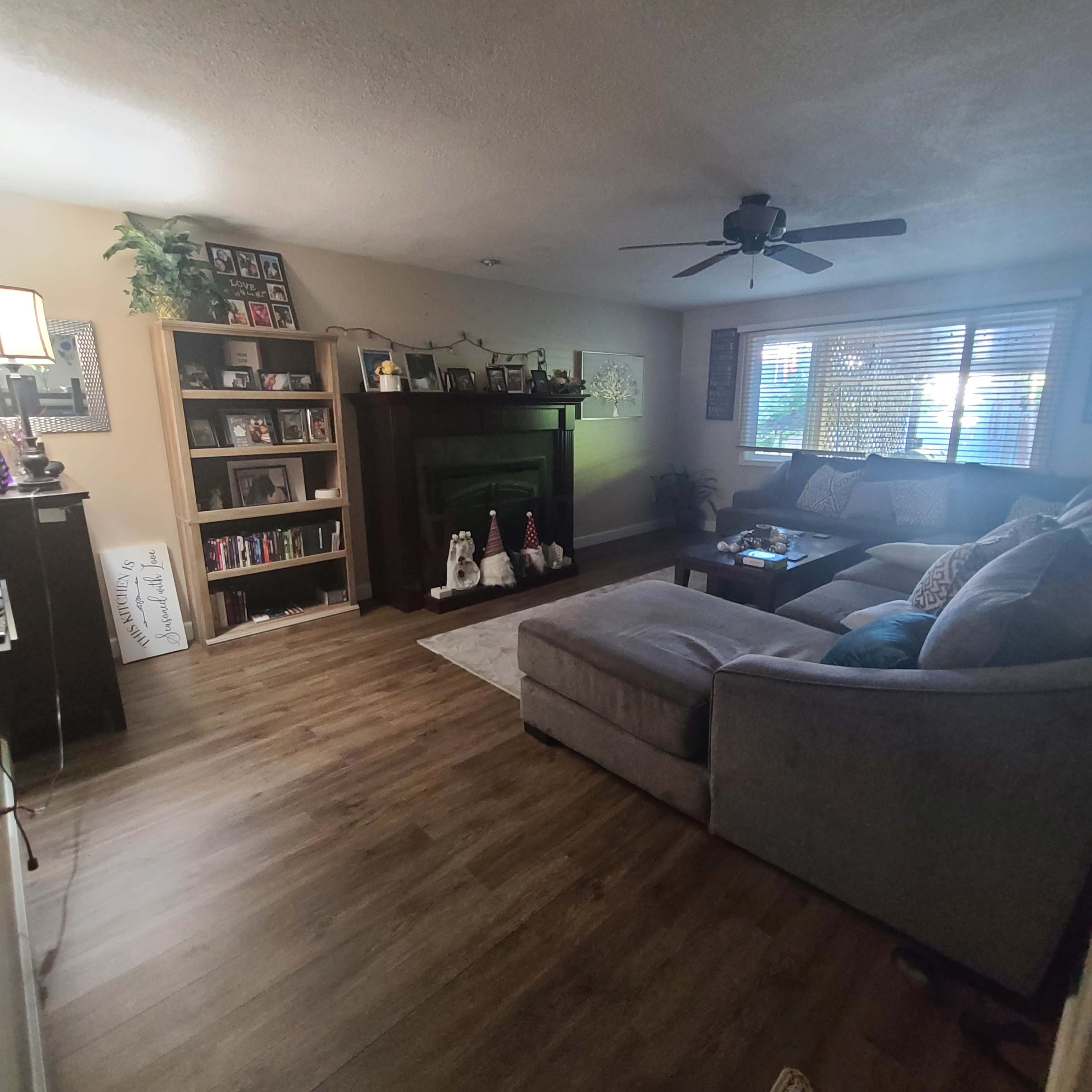 Living room Image in North Gresham, Portland, OR