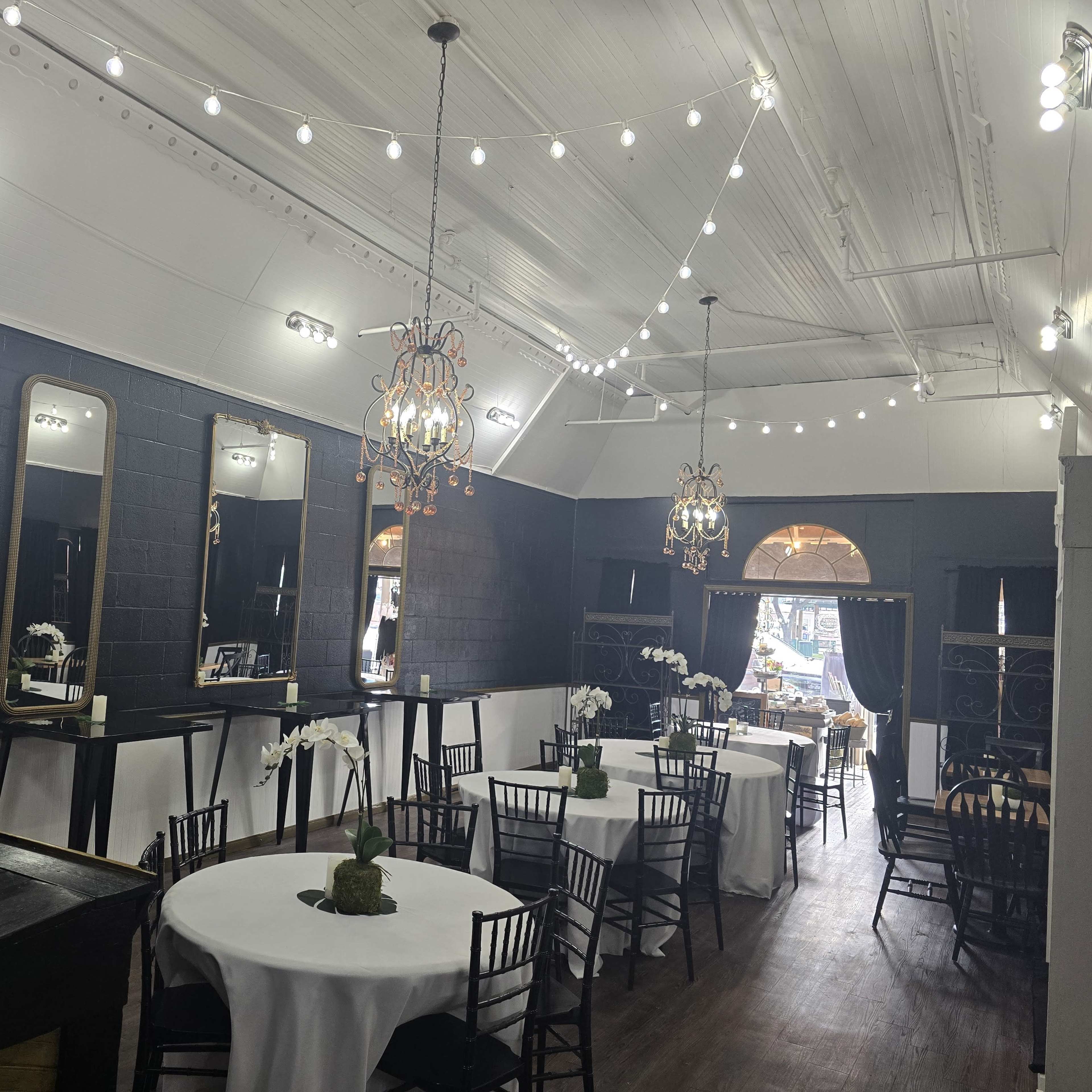 Classy event space in popular downtown Grapevine, Texas Image in Grapevine, Grapevine, TX