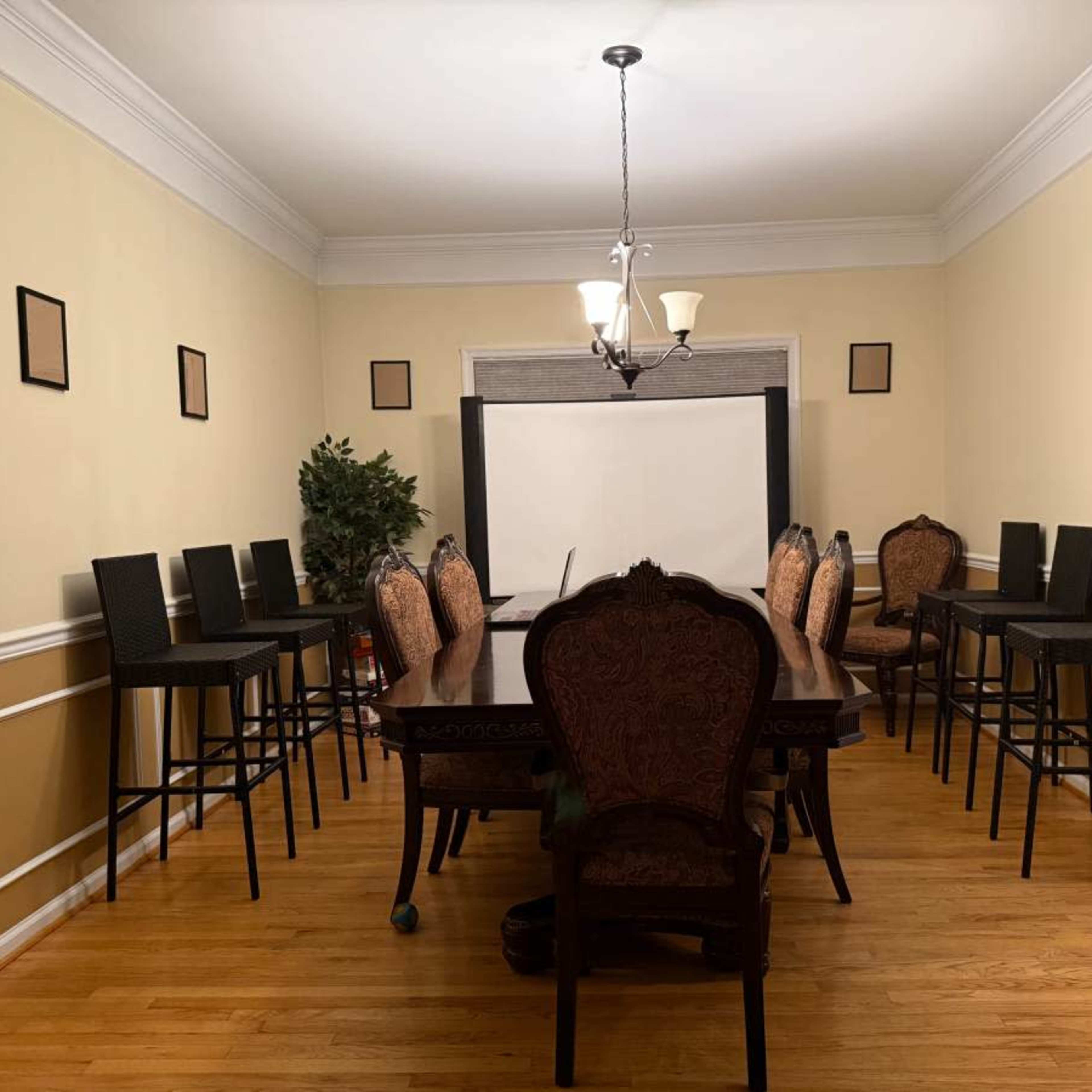 "Mindful Spaces – Your Serene B&B style Oasis for Renewal and wholesome gatherings. Image in Layhill, Aspen Hill, MD