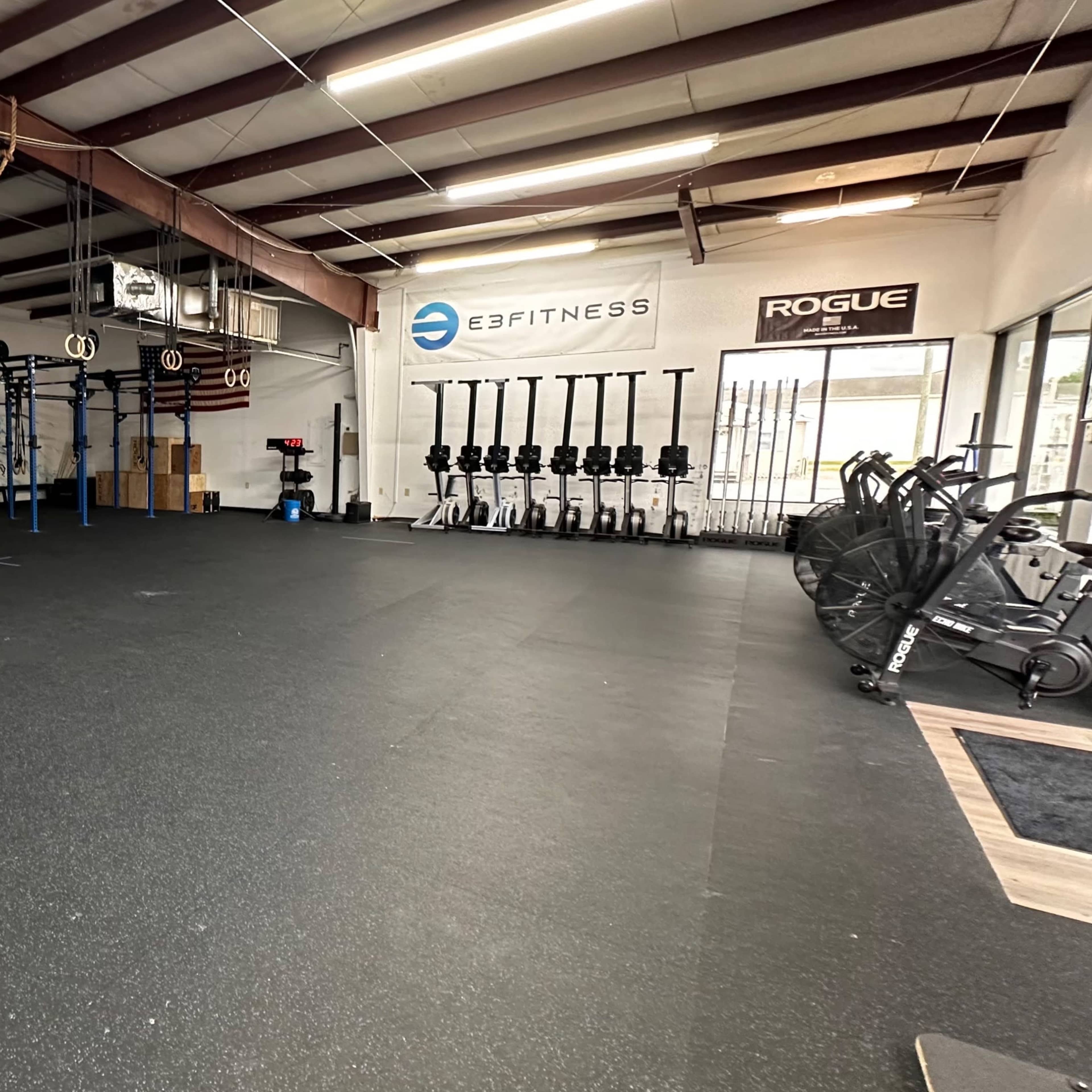 Outskirt of Town CrossFit Gym Image in Salem, Salem, VA