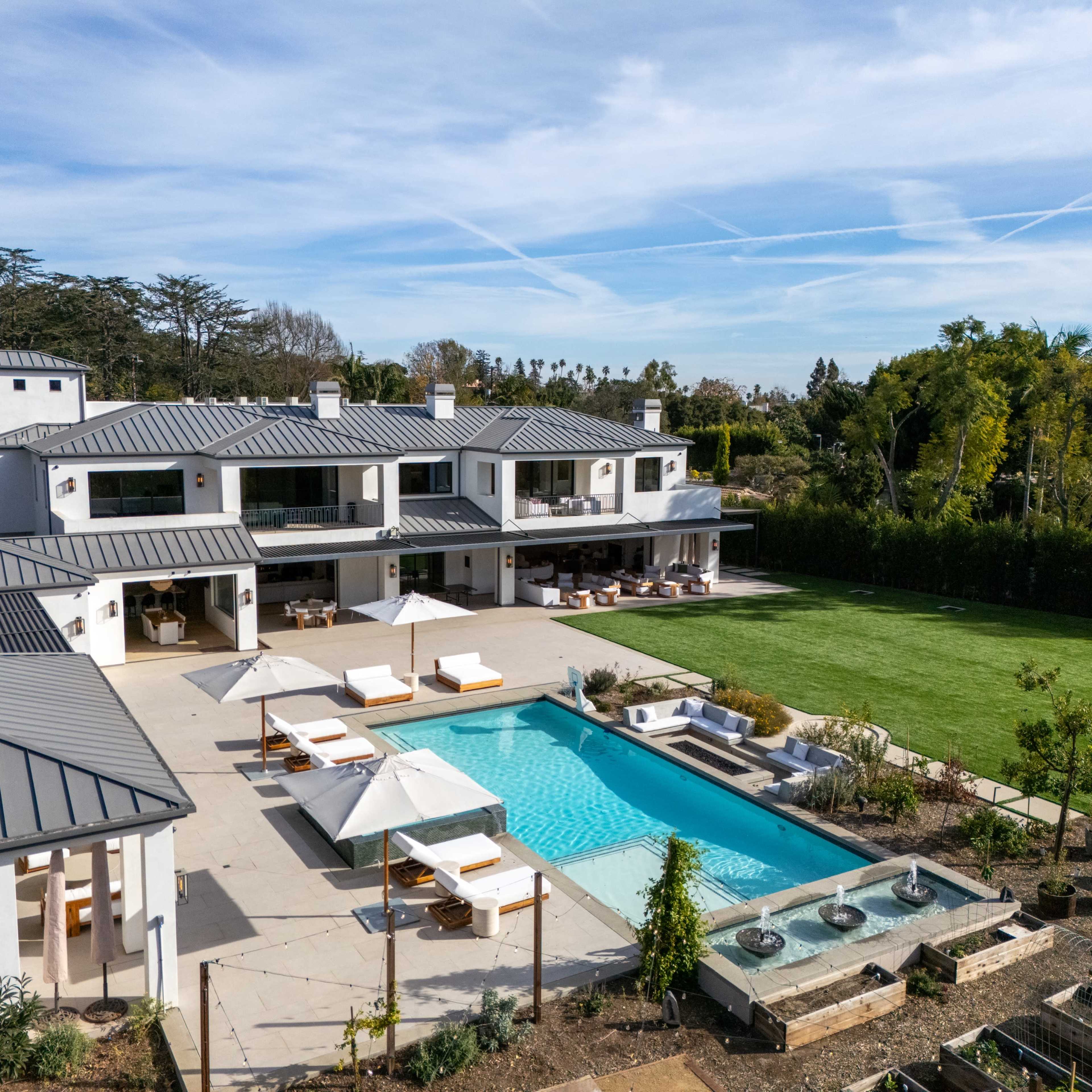 Garland Estate Image in Pacific Palisades, Los Angeles, CA