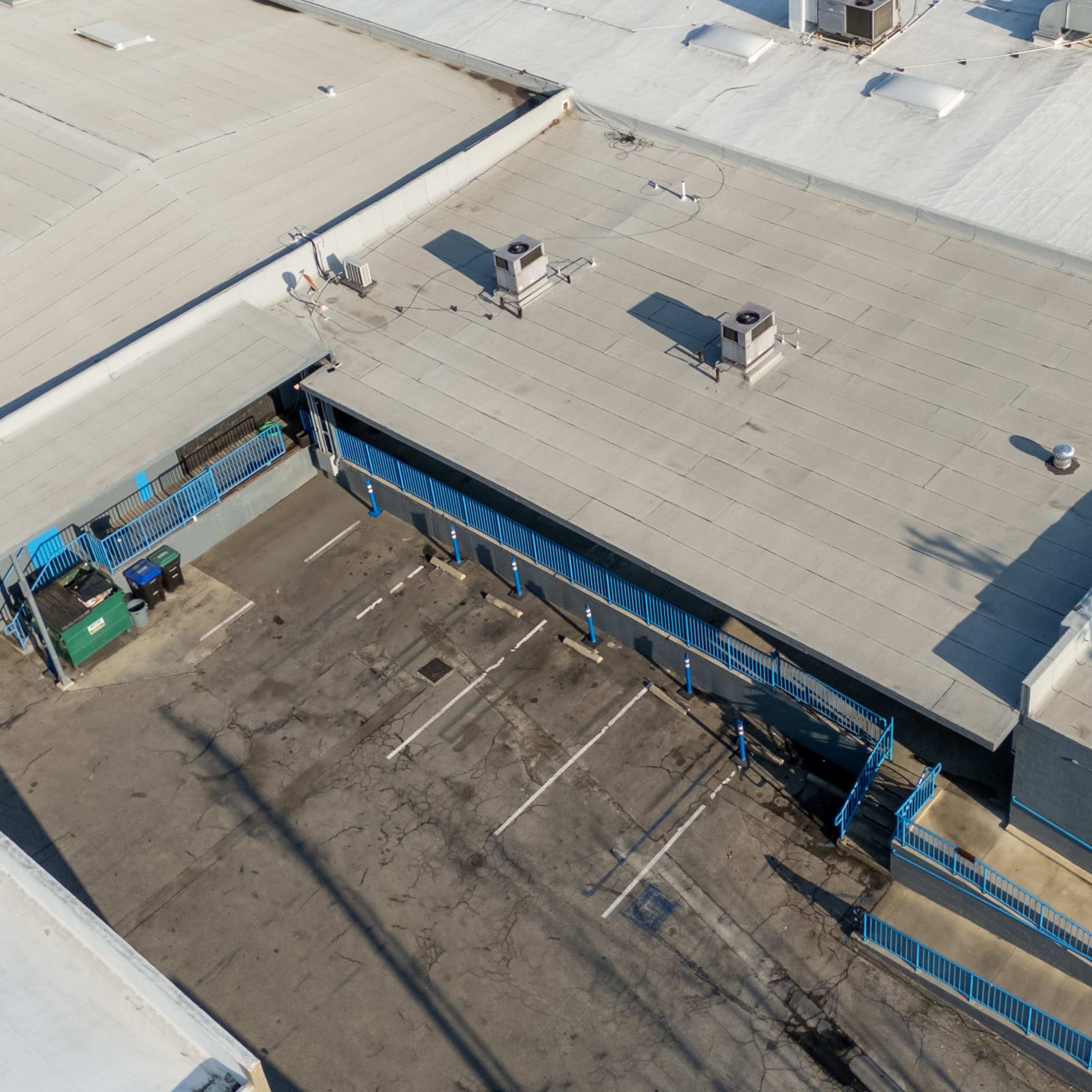 Indoor/Outdoor Backlot, Warehouse, Loading Dock, Parking Lot Image in Burbank, Burbank, CA