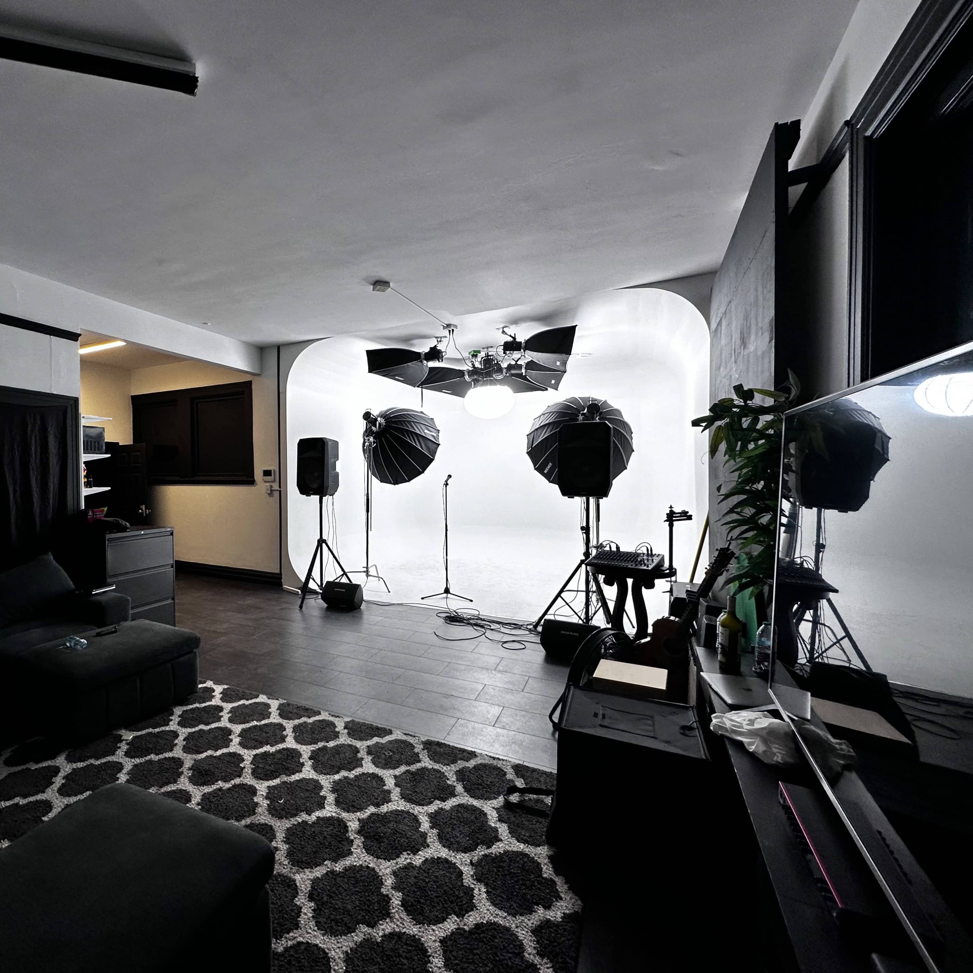 Pasage Studios, Creative Studio at Pittsburgh Image in South Side Flats, Pittsburgh, PA