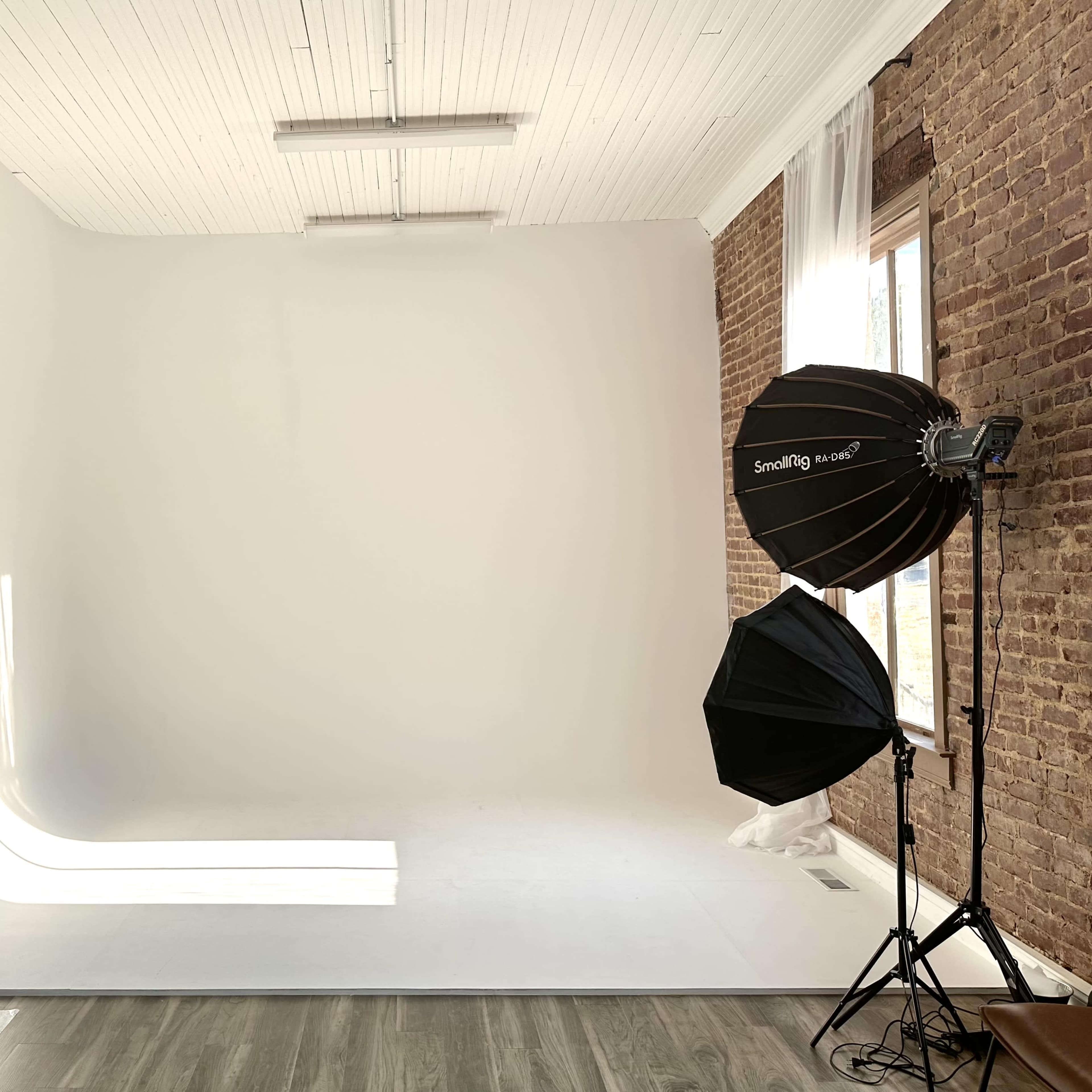Lifestyle Studio with Infinity Wall Image in Fort Oglethorpe, Fort Oglethorpe, GA