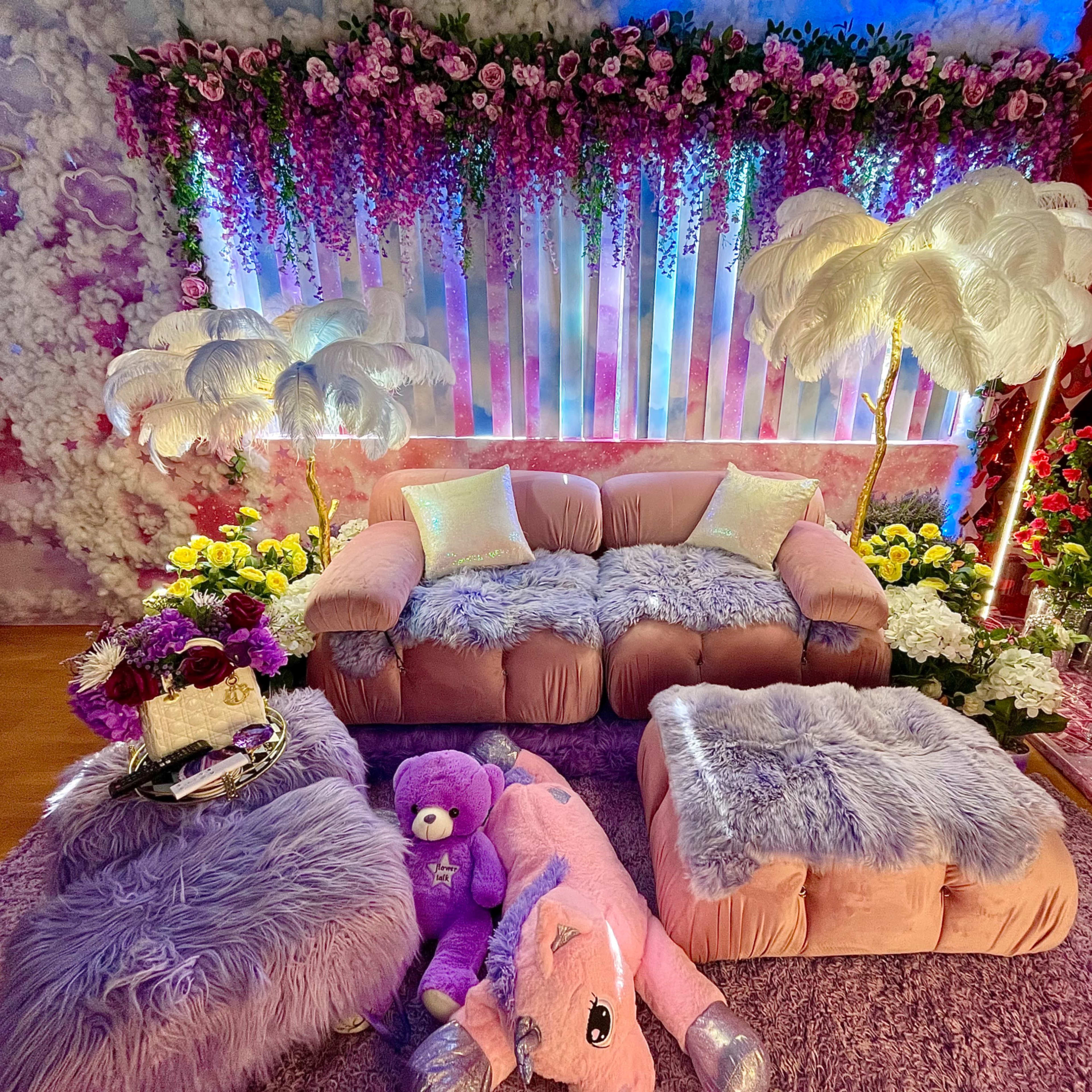 1200 sqft Cotton Candy Clouds &  Baddie Barbie Dreamland duplex valley apartment with 9 open Creative spaces with Staging and Bathrooms Image in Studio City, Los Angeles, CA