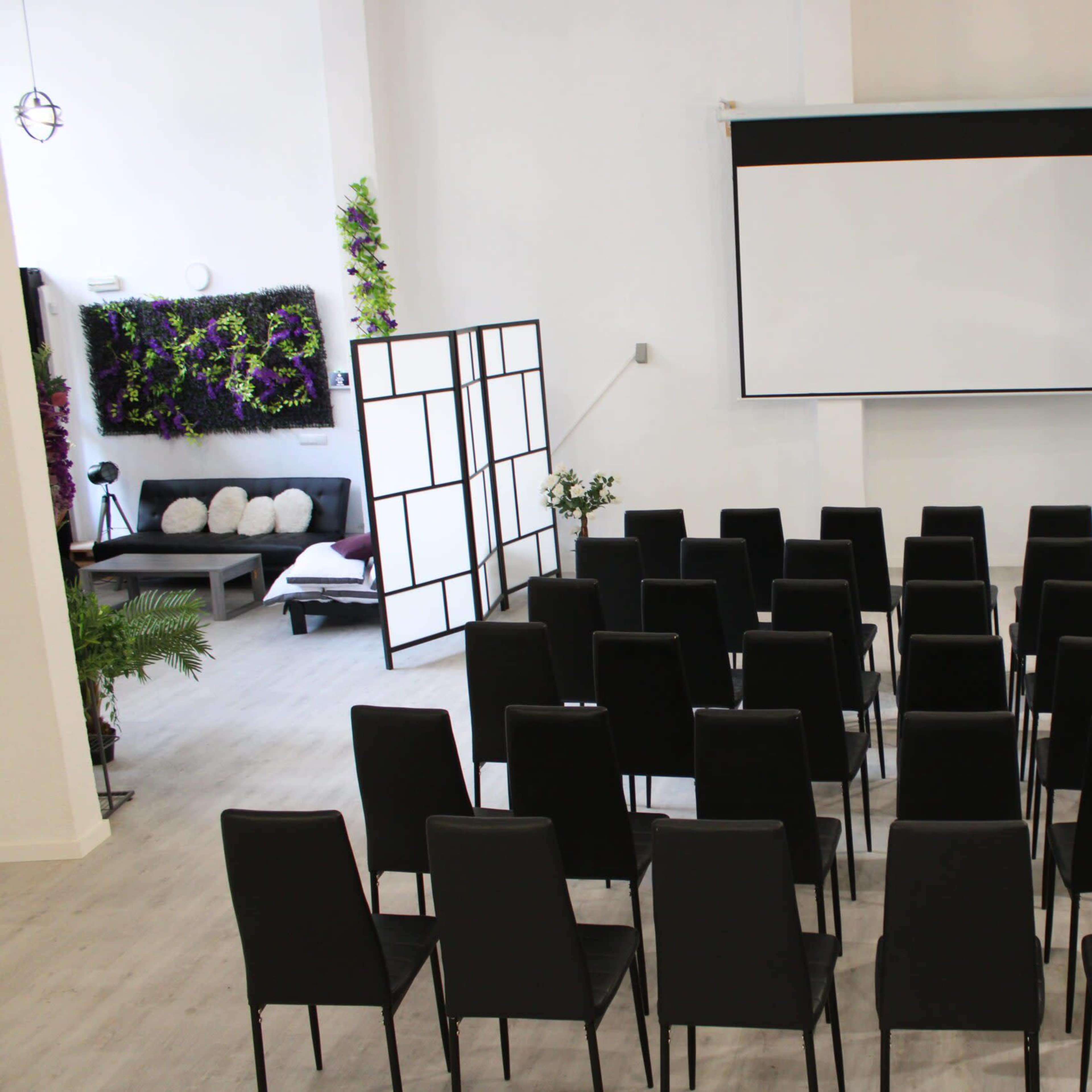 Nave diáfana de 2 plantas en Embajadores Imagen en Madrid, Madrid, MD