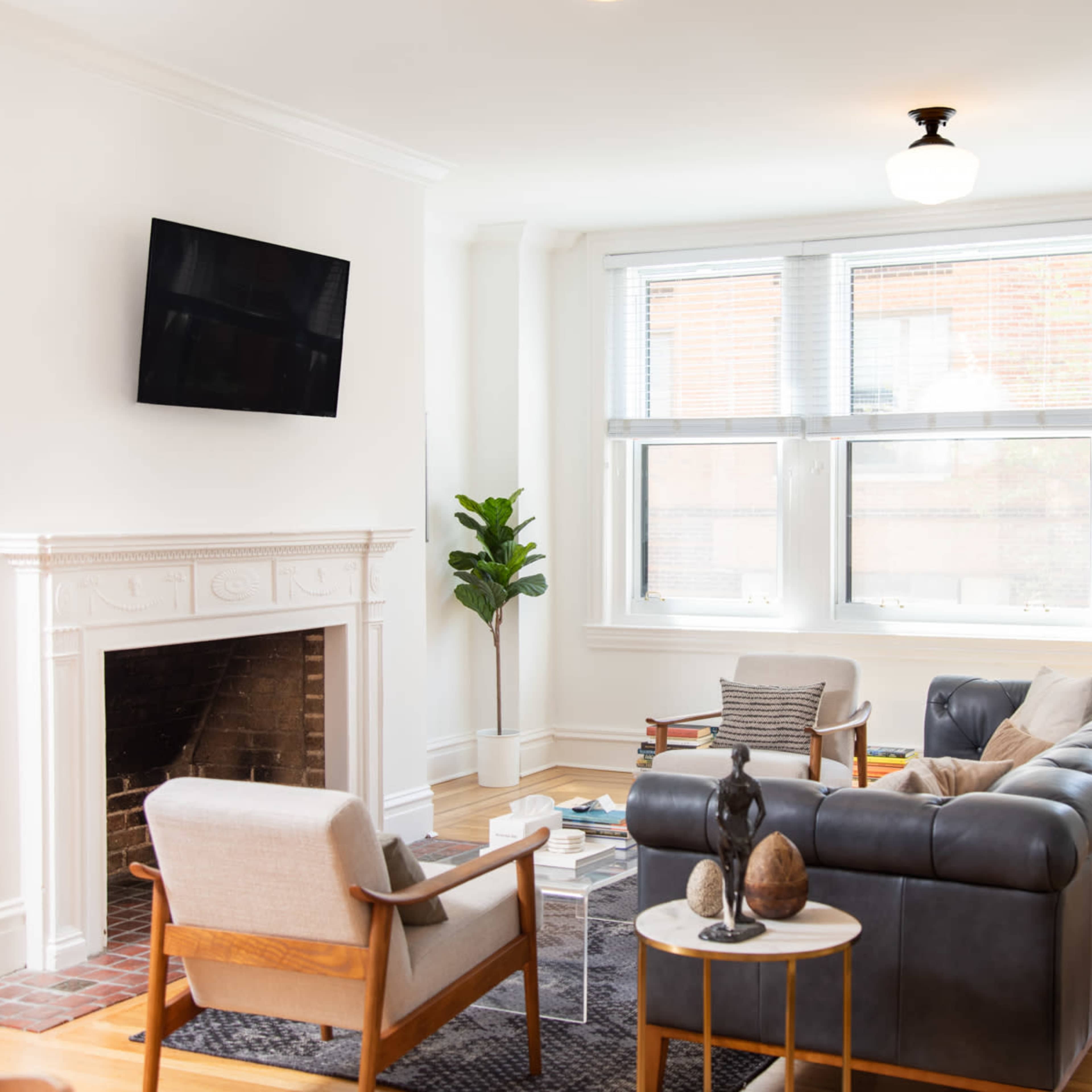 Parisian Flat in Center City Philadelphia Image in Center City, Philadelphia, PA