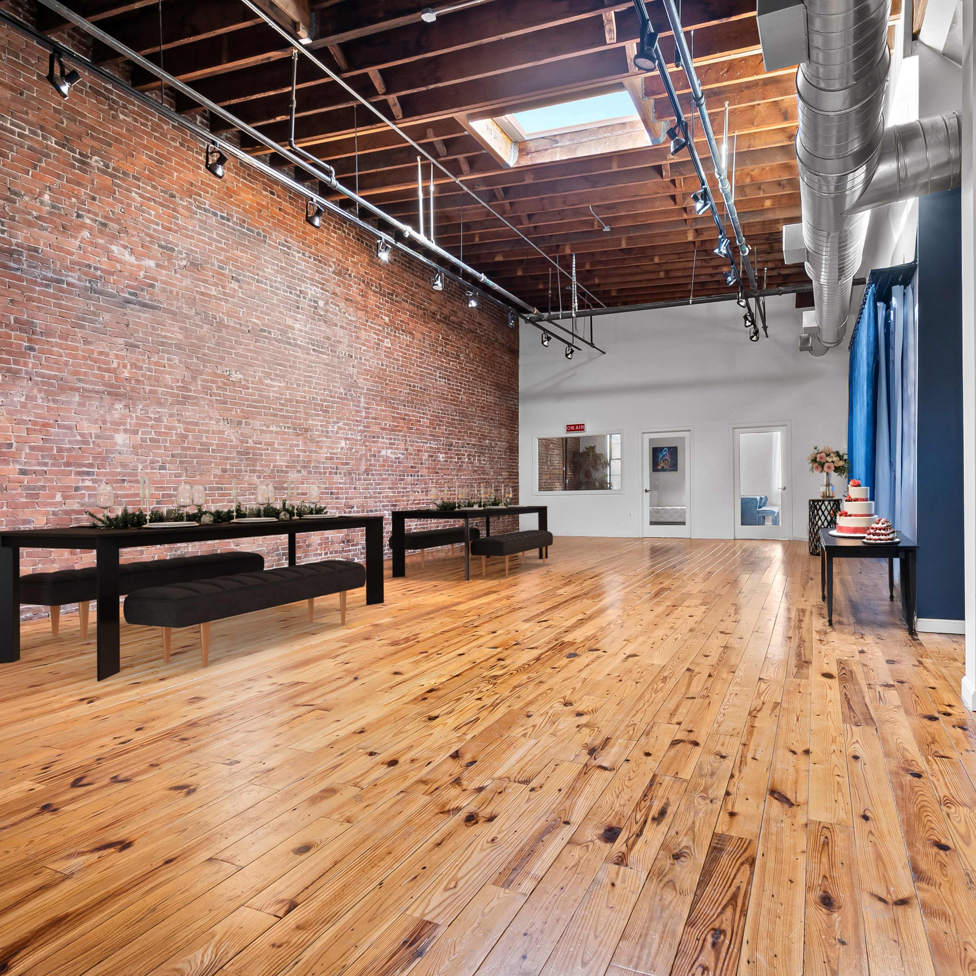 Danvers Loft: Modern Industrial Photo Studio & Event Space Image in Danvers, Danvers, MA