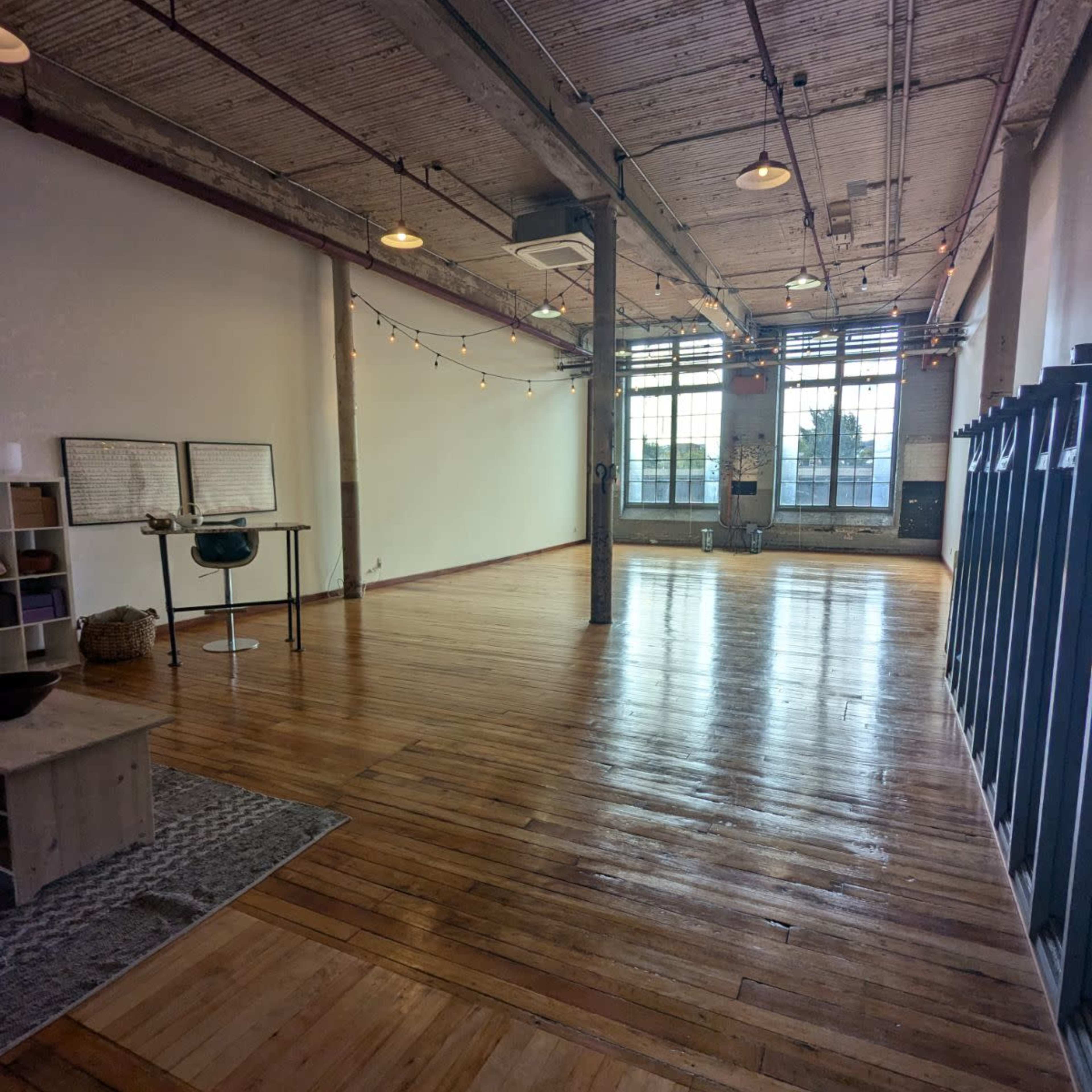 Hamilton Studio Loft Image in Industrial Sector C, Hamilton, ON