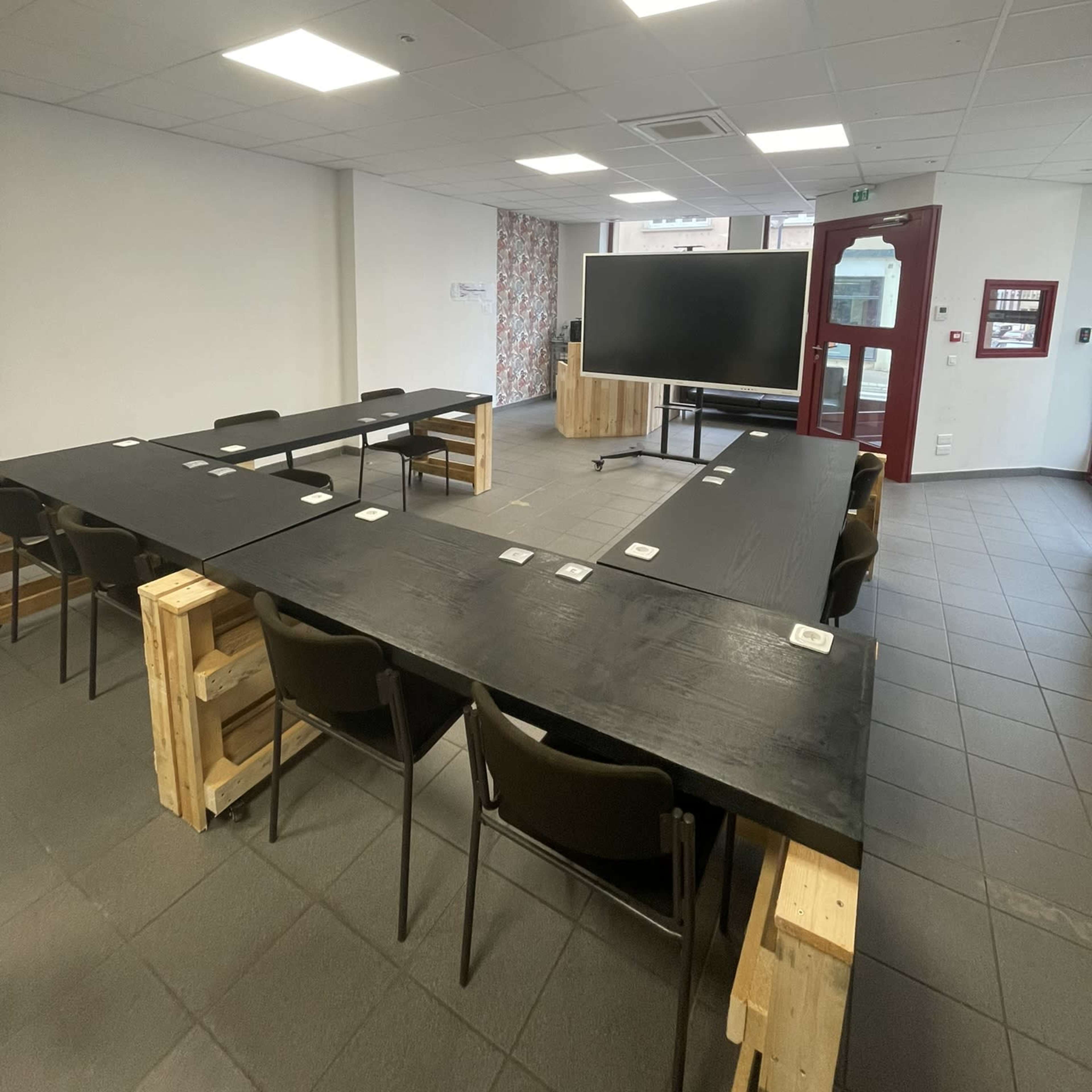 Salle de Formation / Séminaire en centre-ville proche parking, gare, bus Image dans Sarrebourg, Sarrebourg, Grand Est