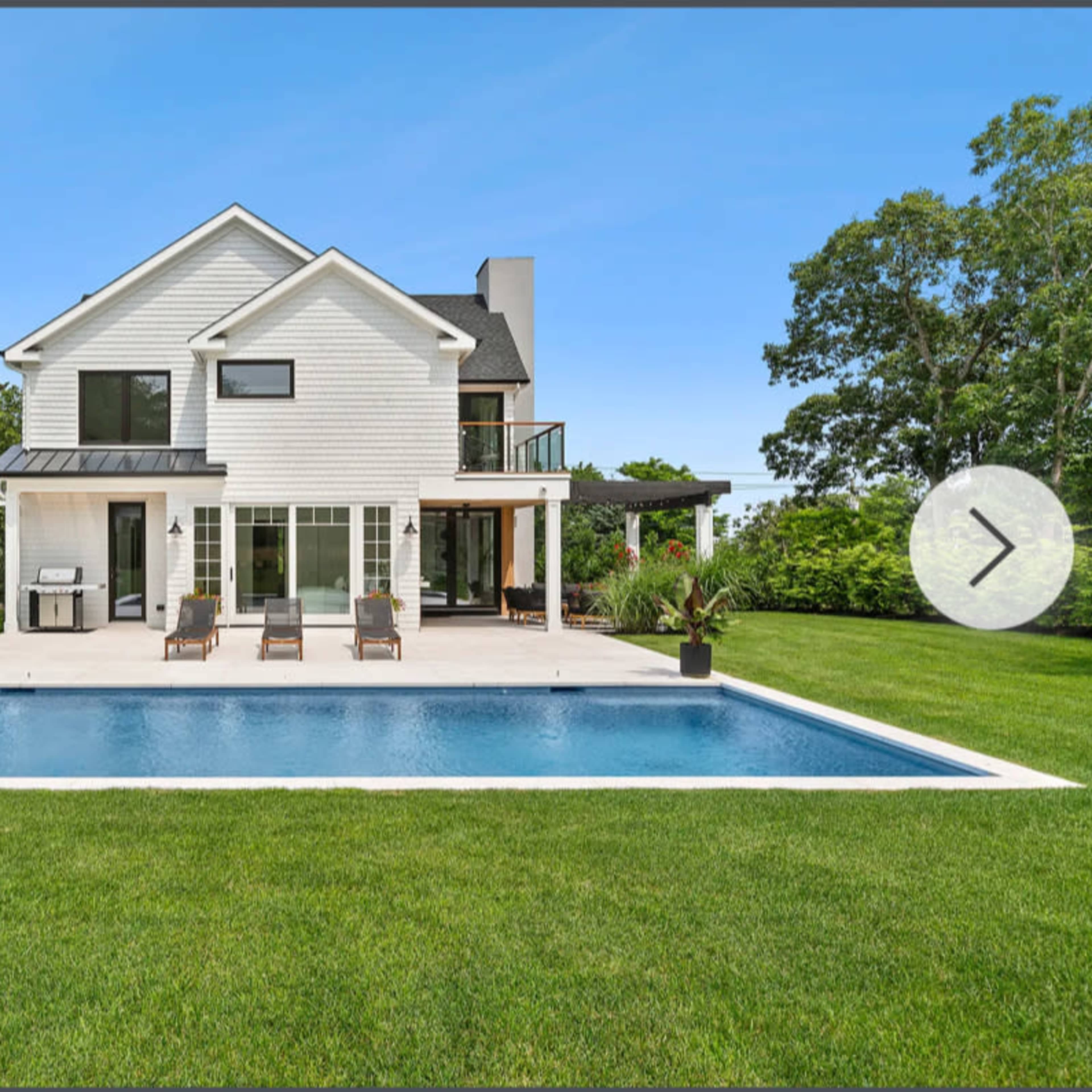 Modern beach house Image in Southampton, Hampton Bays, NY
