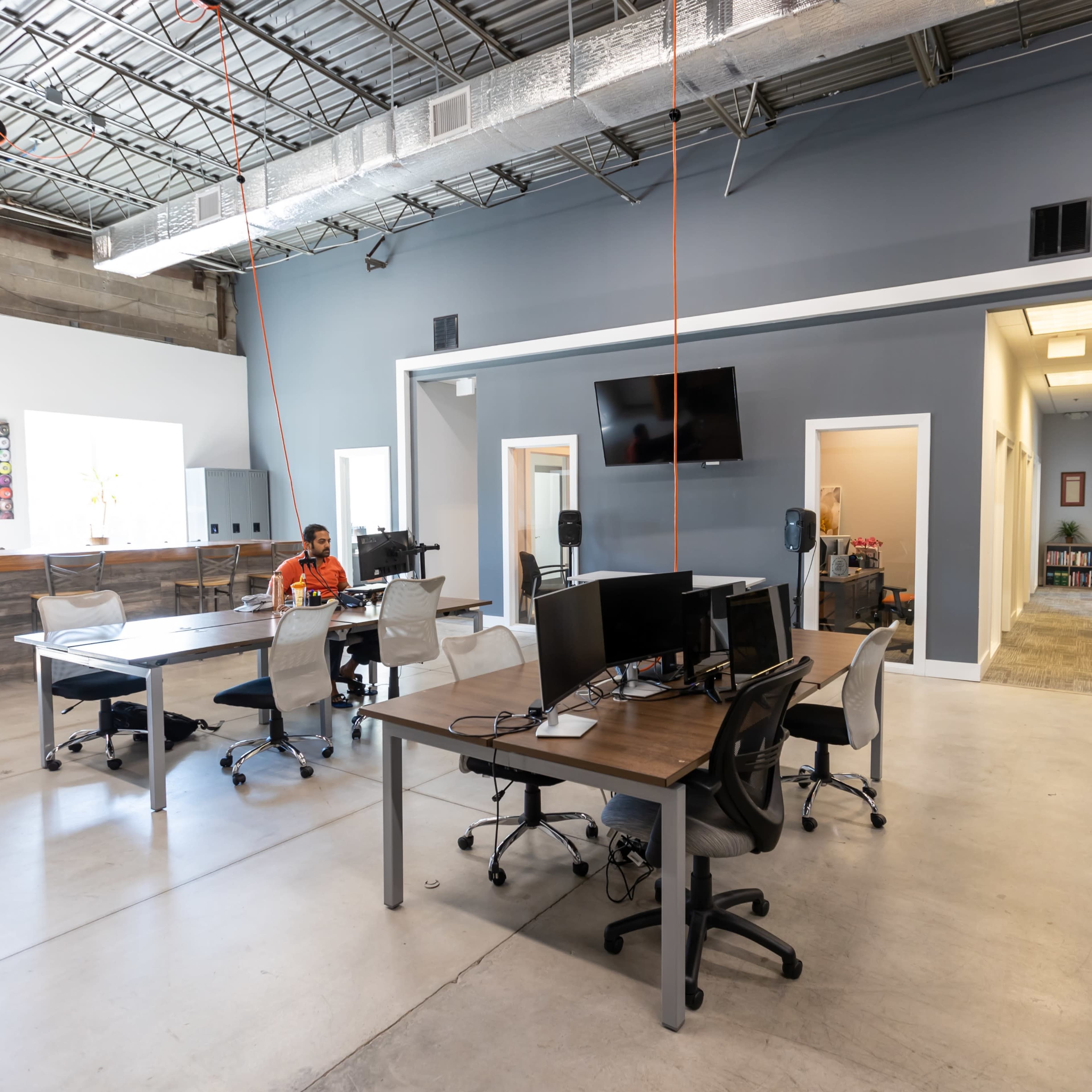 Modern Workspace with Flexible Offices and Meeting Rooms Image in Upper Merion Township, King of Prussia, PA