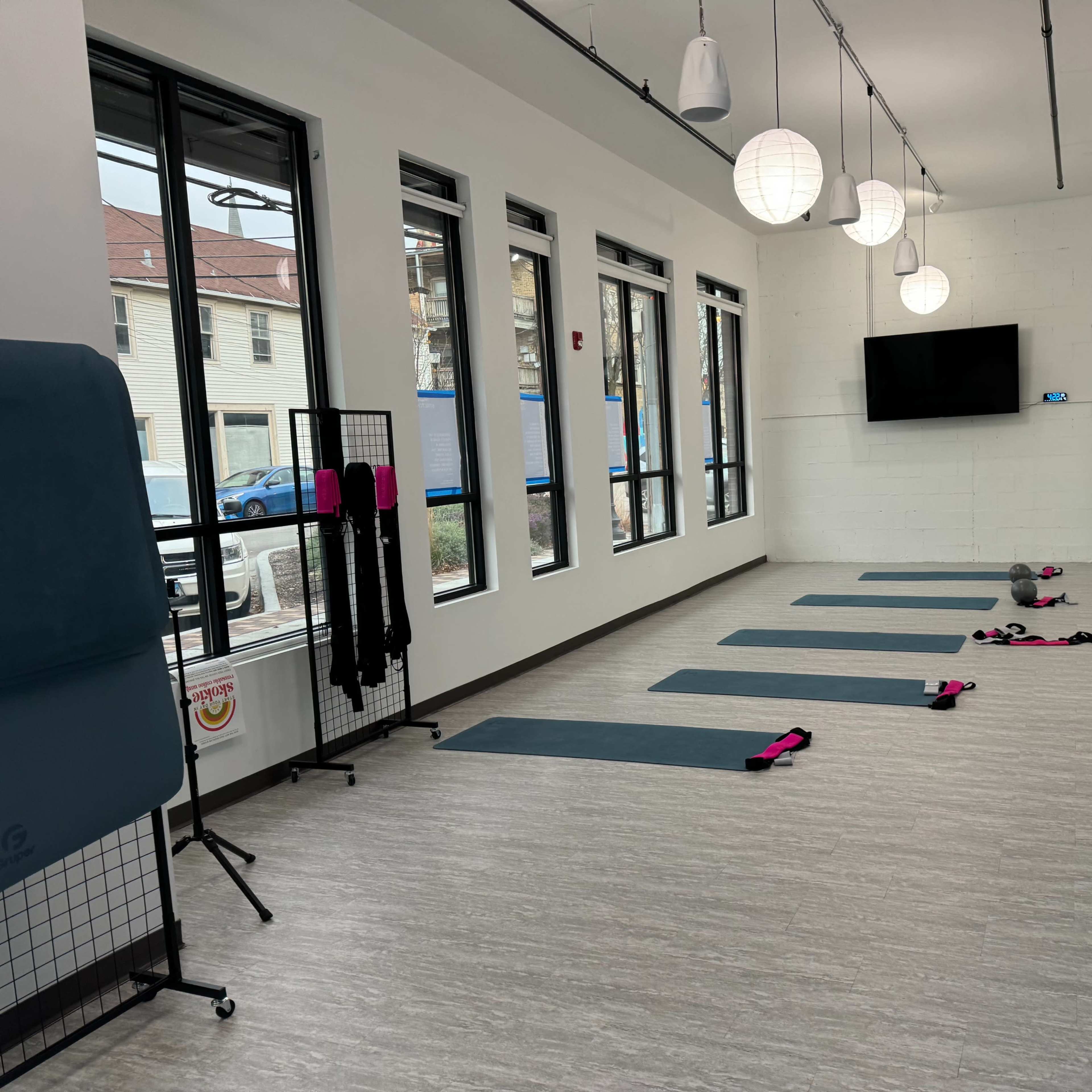 High Ceiling Dance and Fitness Space on Chicago's Northshore Image in Niles Township, Skokie, IL