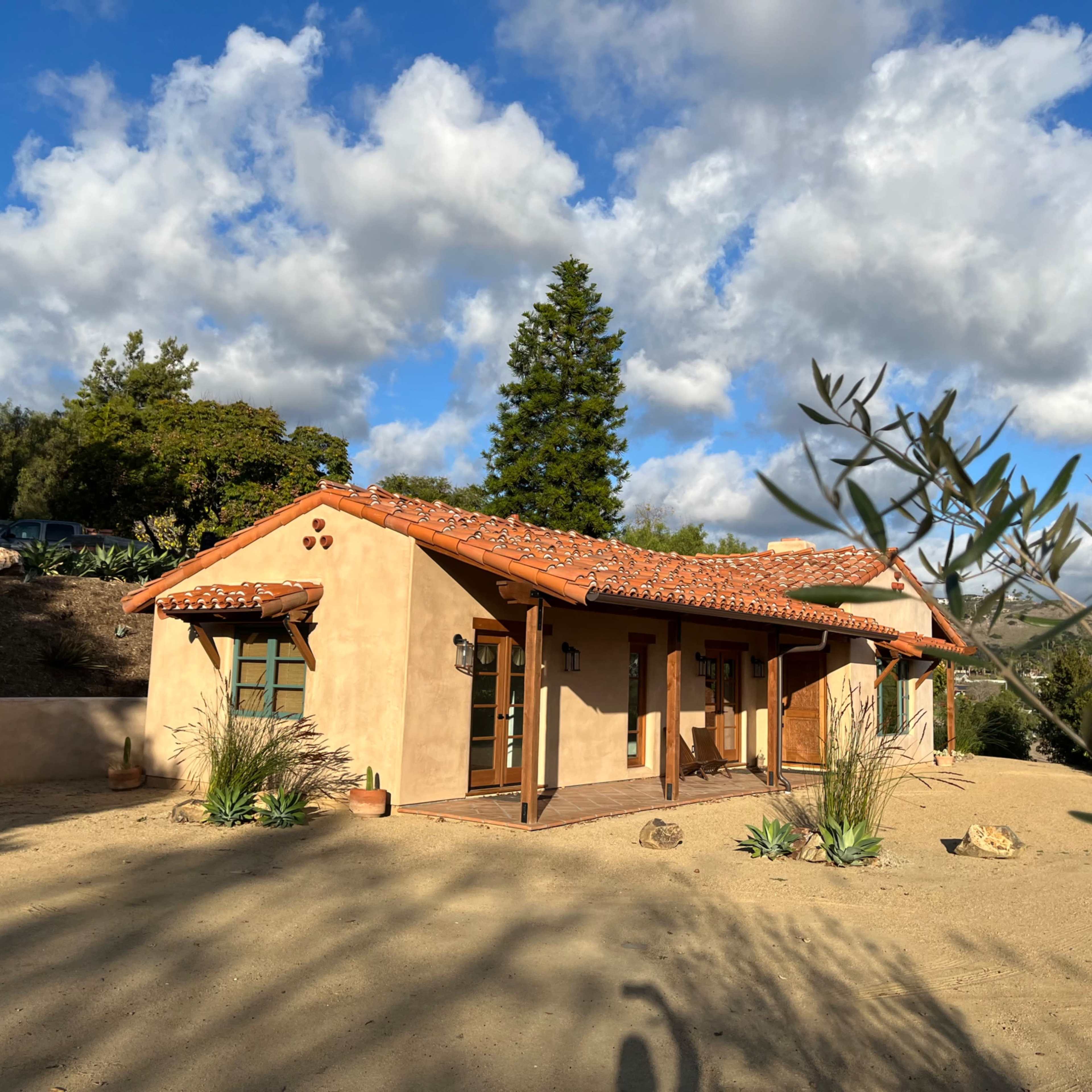 Luxury Casita with Epic Panoramic Views Perfect for Photo Shoots, Weddings and Baby Showers Image in , Vista, CA