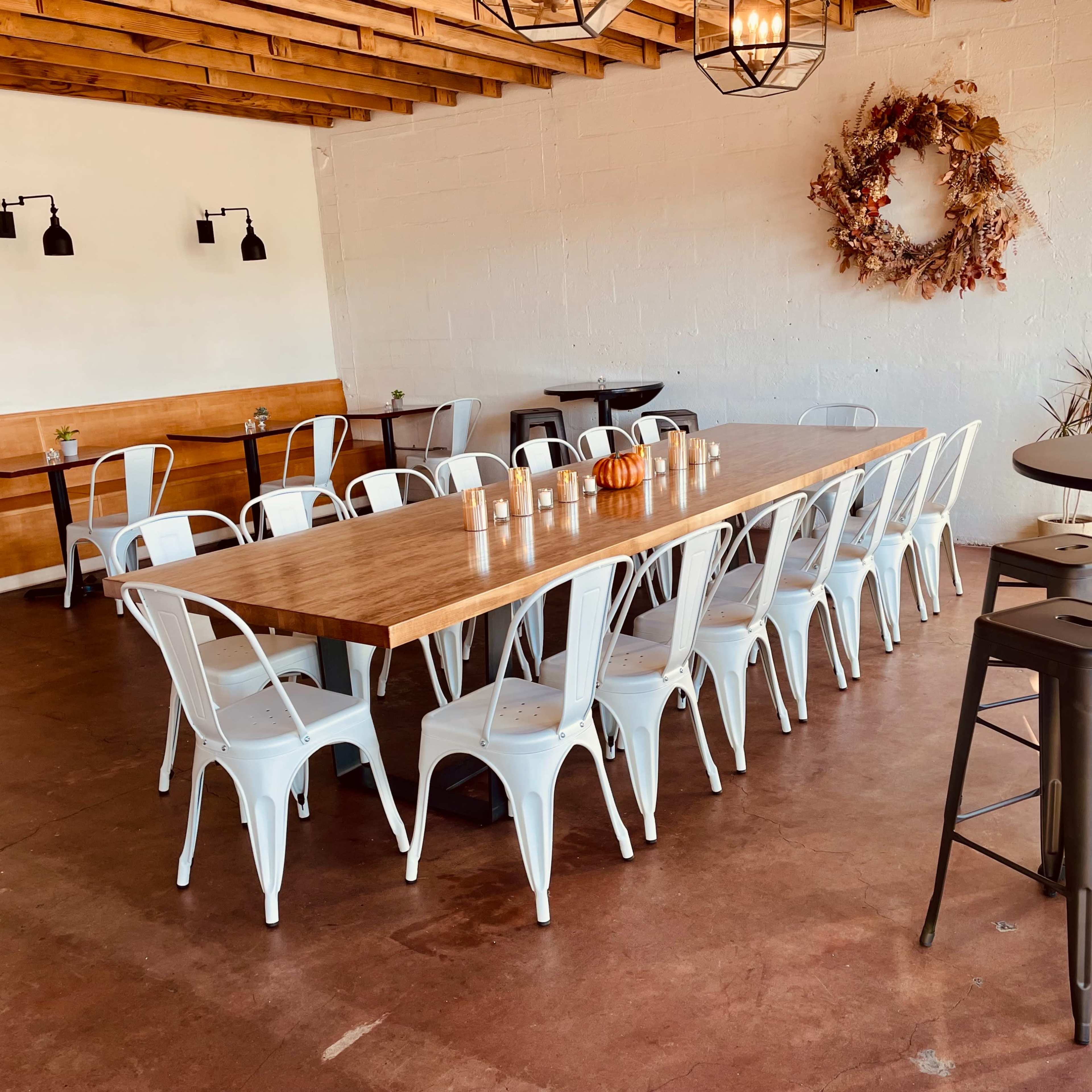 Industrial Cafè-Style Event & Meeting Space Image in Northeast Portland, Portland, OR