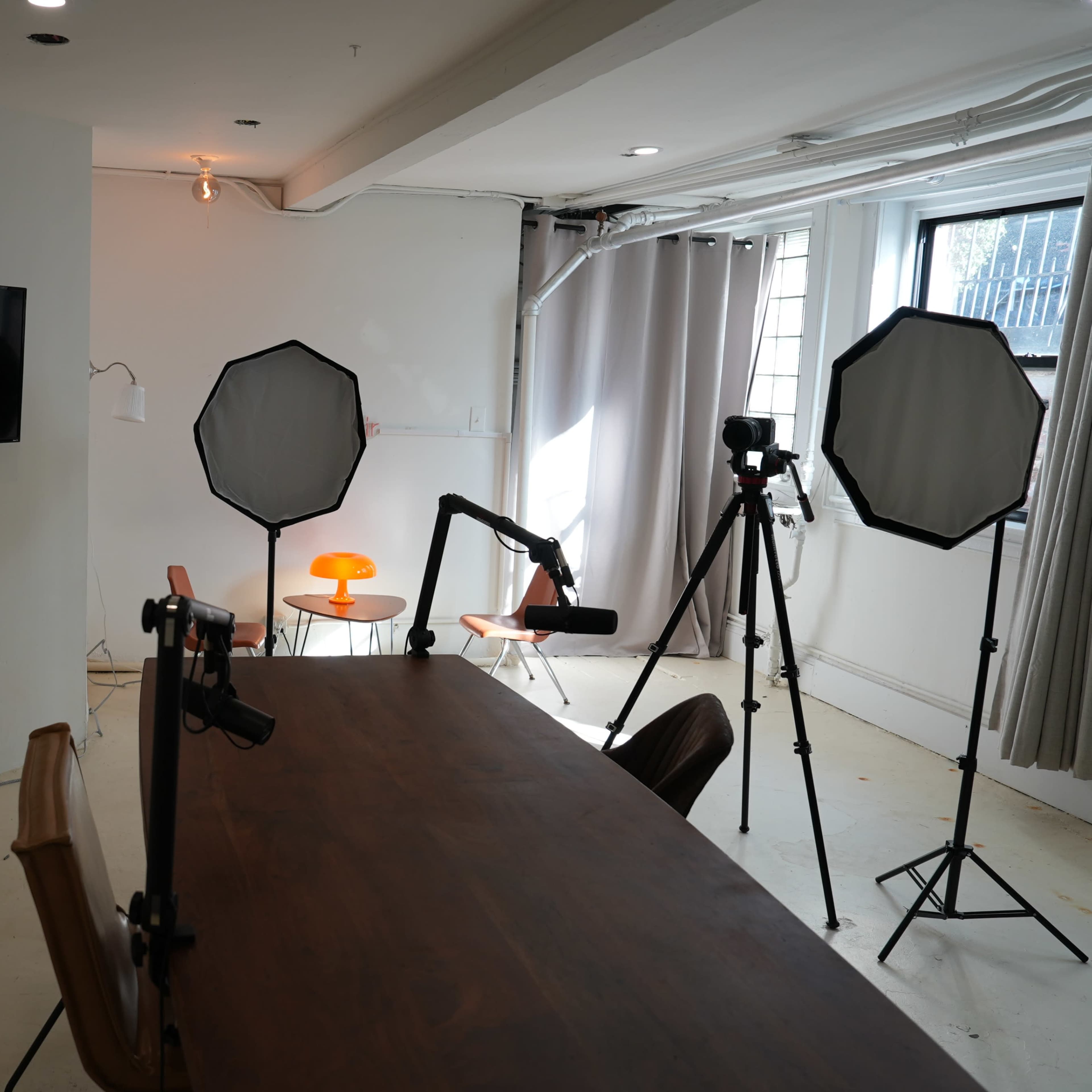 Powers Podcasting Studio Image in East Williamsburg, Brooklyn, NY