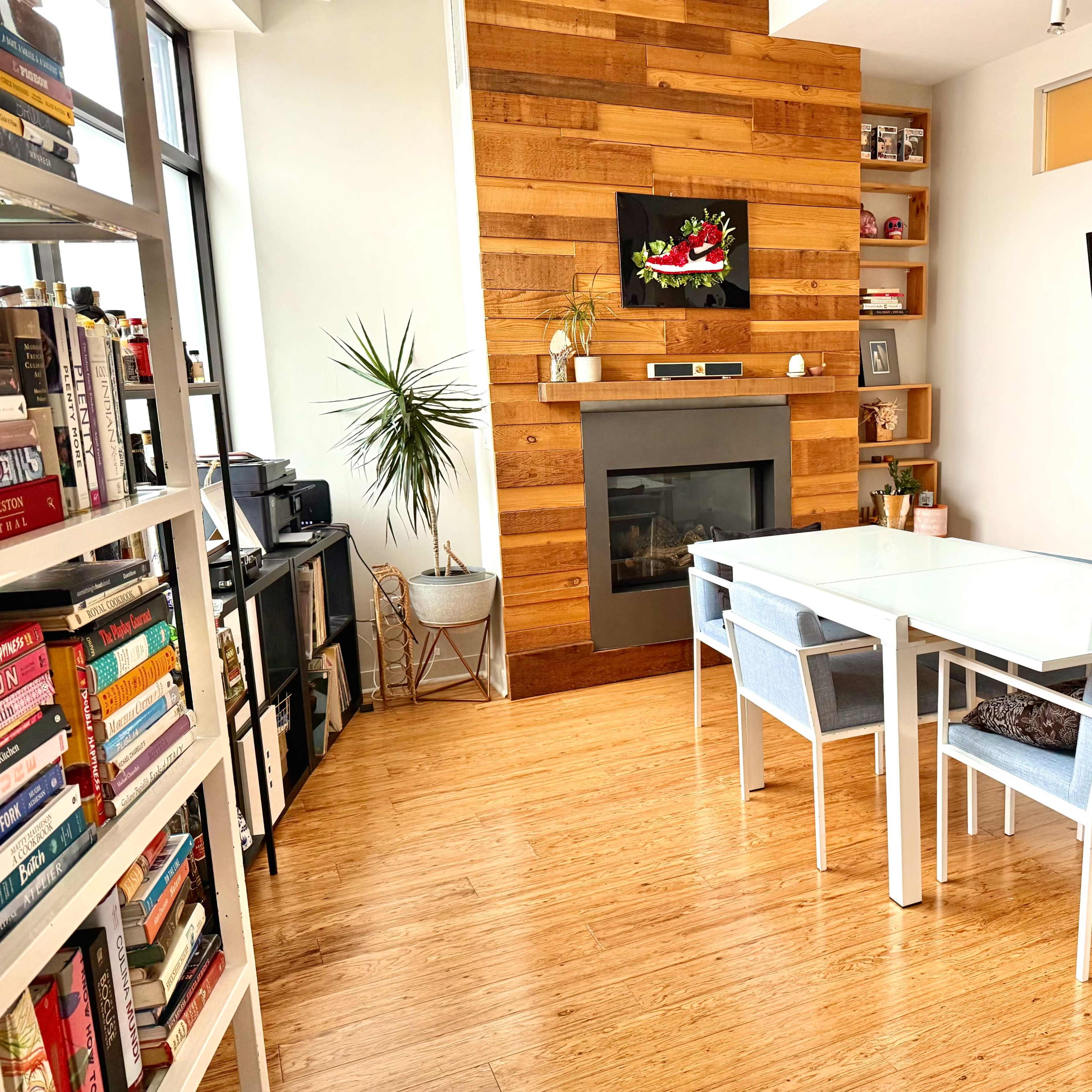 The Ultimate Creative Hub: Versatile Space for Content, Cooking & Collaboration Image in Toronto, Toronto, ON