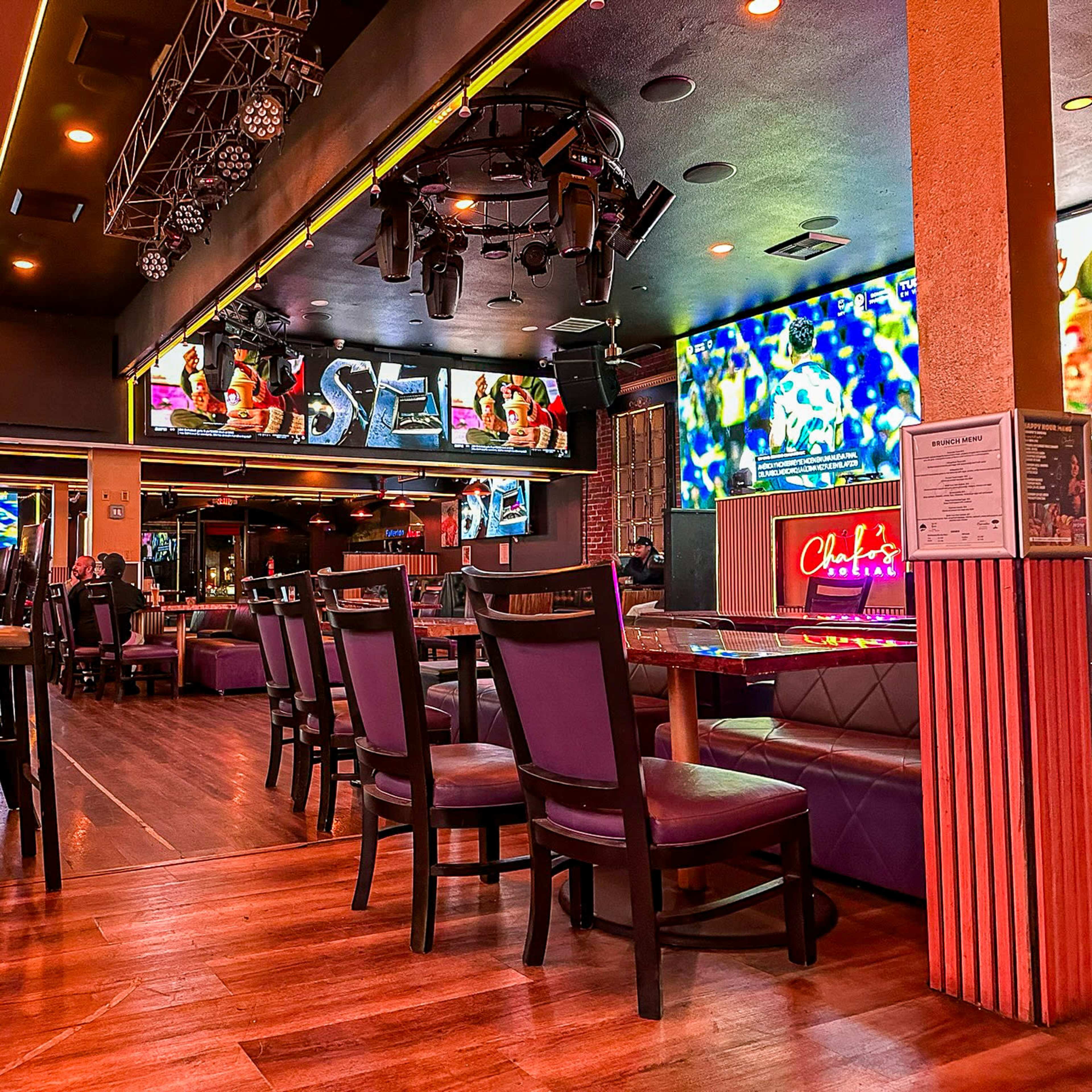 Expansive Restaurant and Nightclub with Stunning LED Displays and Spacious Ambiance, Perfect for Live Performances and Film Productions Image in Fullerton, Fullerton, CA