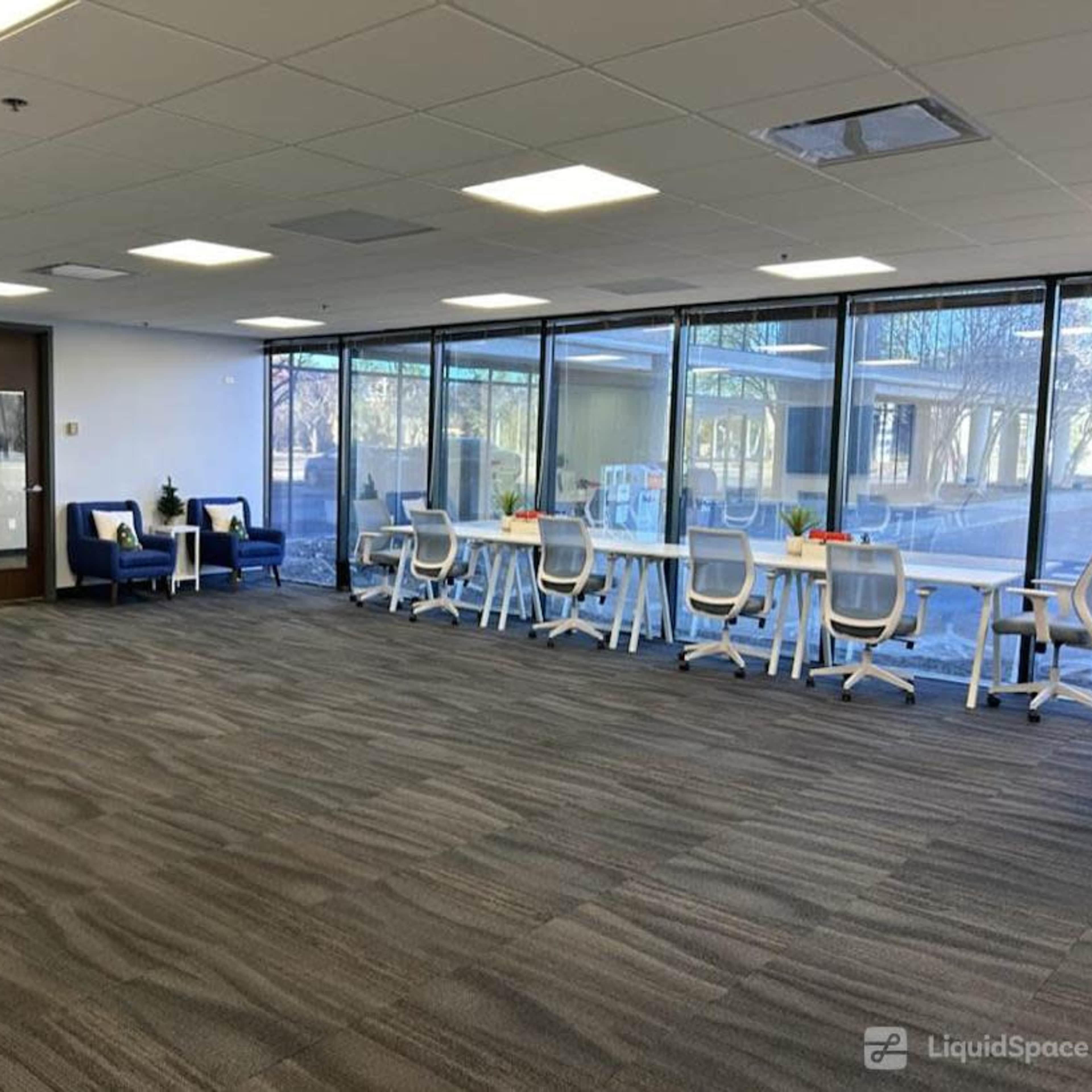 Open Layout Office with Conference Room Image in Clearwater, Clearwater, FL