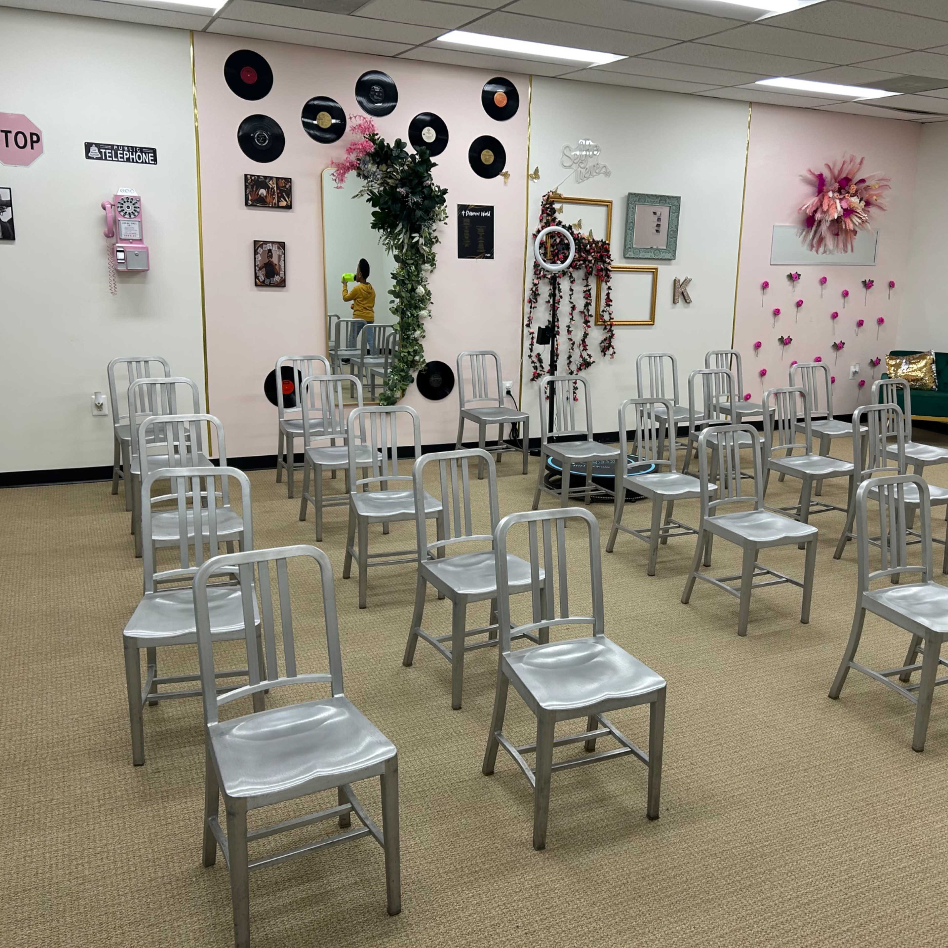 KRay Designs Beauty Professional Event Space Image in Pumphrey, Linthicum Heights, MD