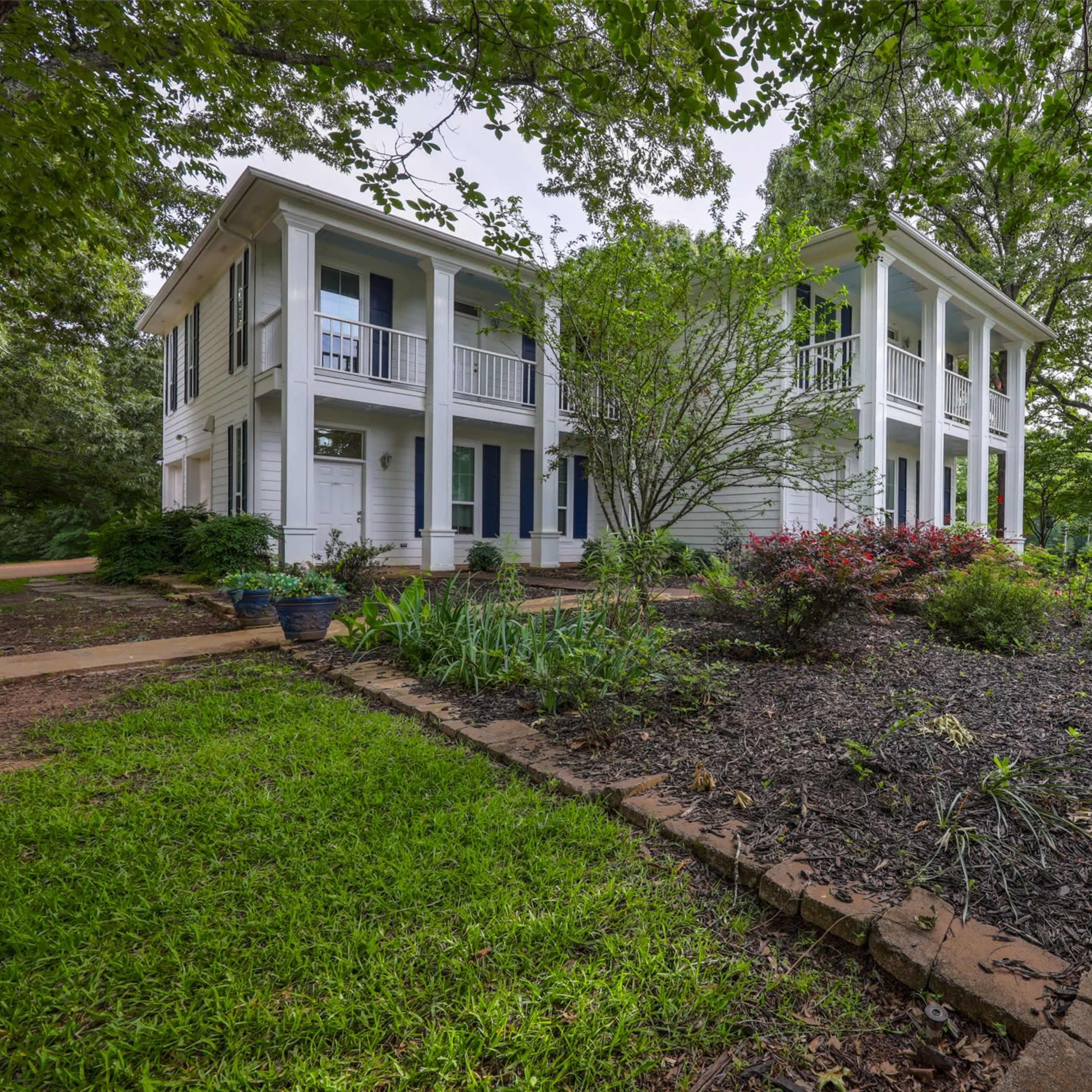Secluded Serenity on 50 Acres Image in Lindale, Lindale, TX