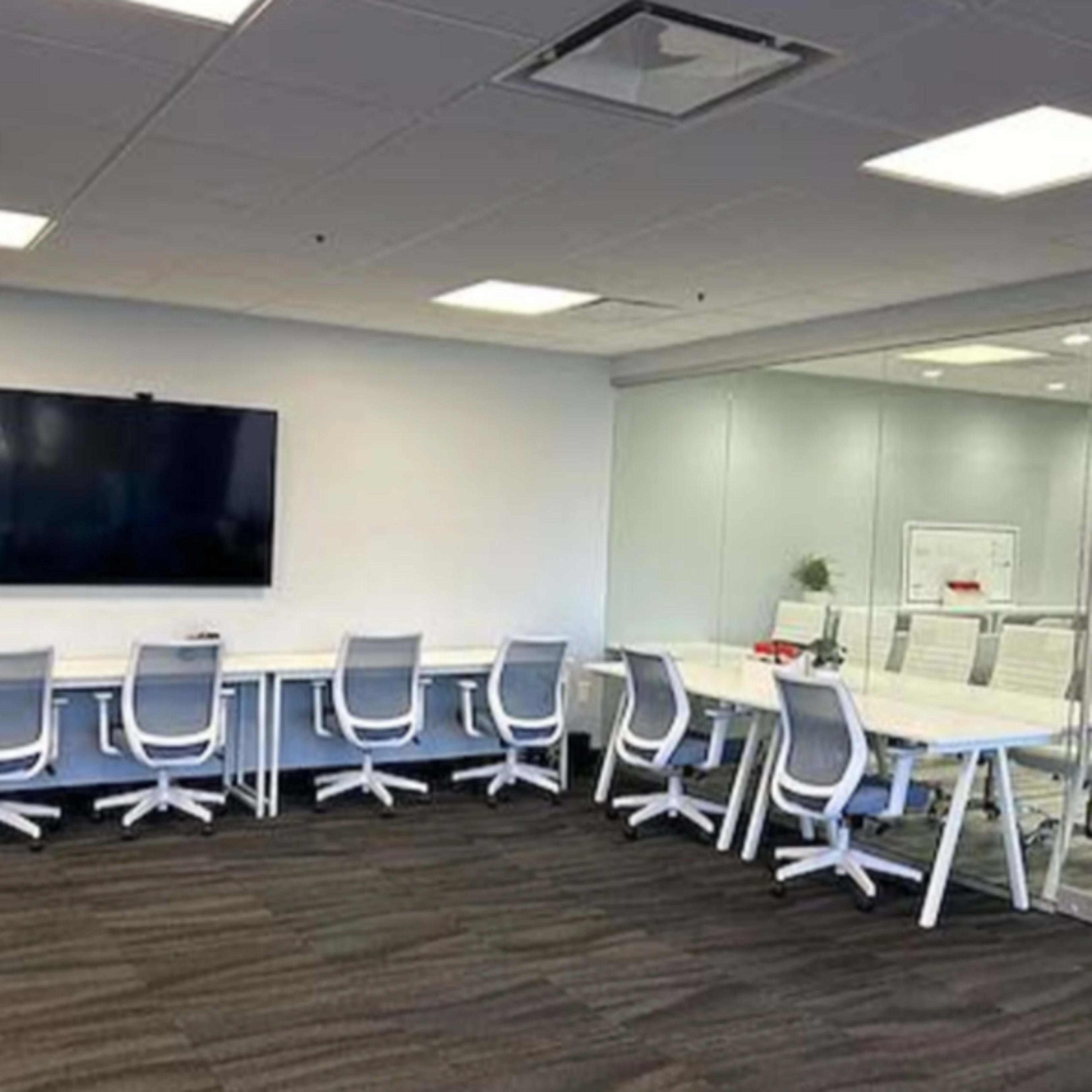 Open Layout Office with Conference Room Image in Clearwater, Clearwater, FL