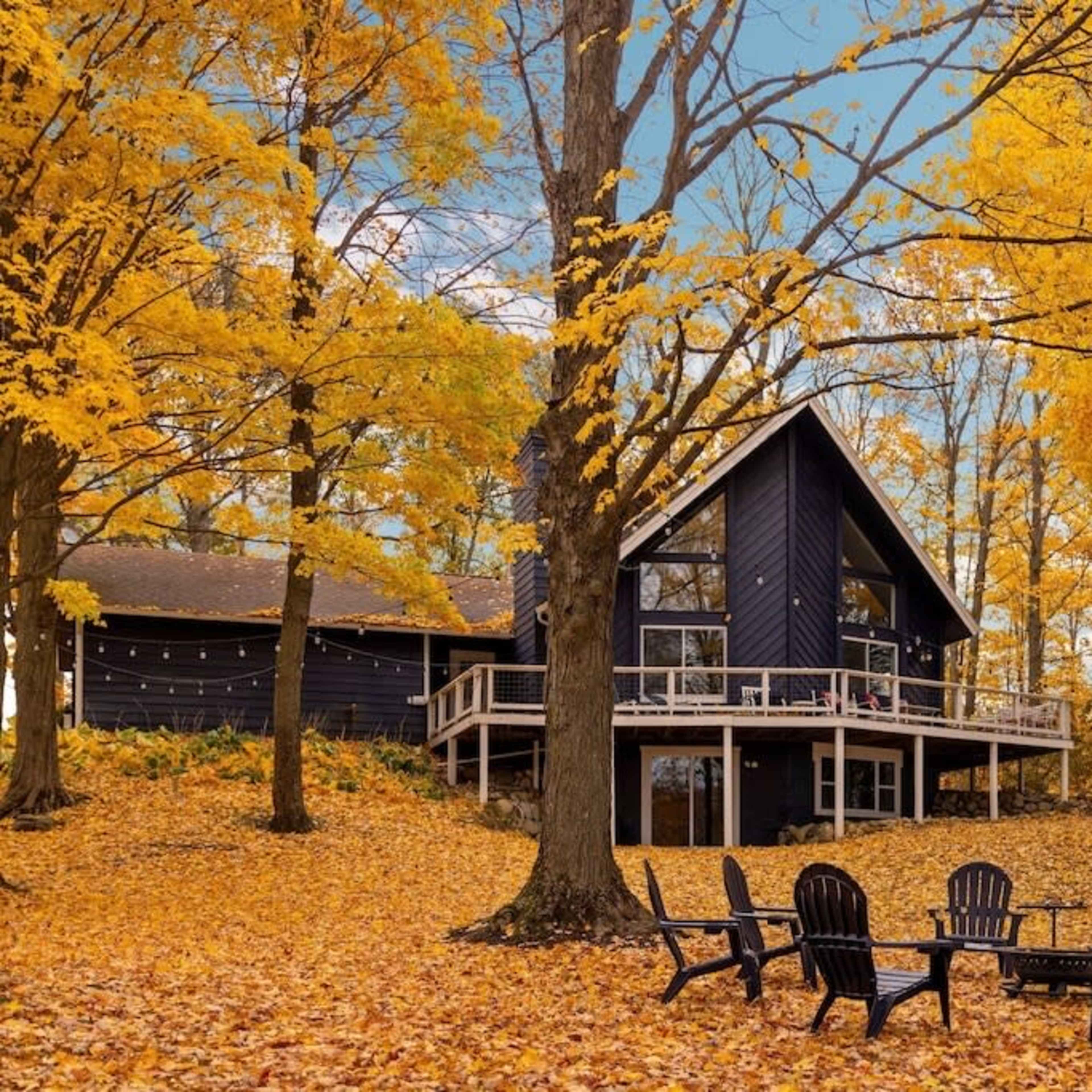 Beautiful Lakefront Cottage Image in Chester Township, Gaylord, MI