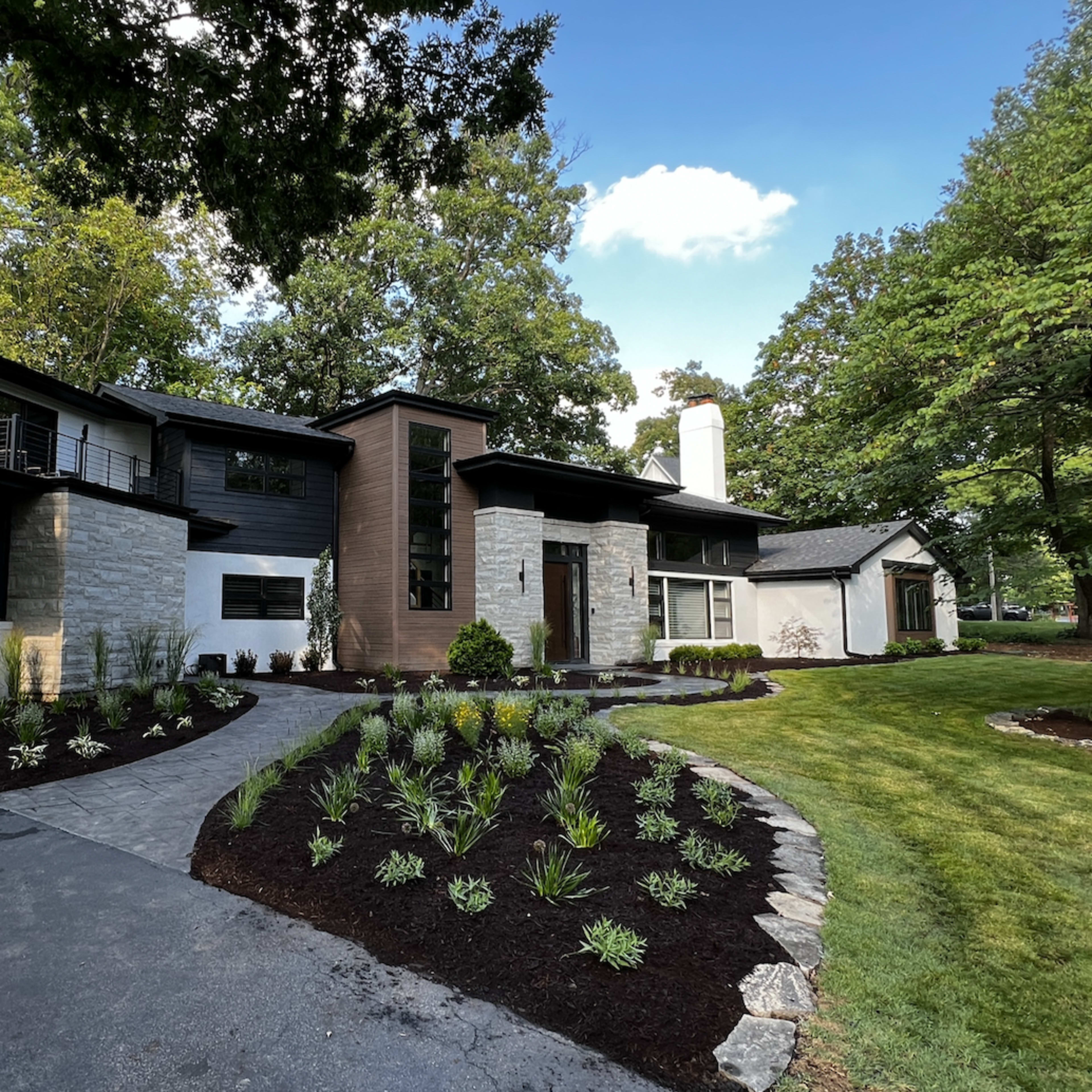 Contemporary Home in Beautiful Forest Preserve Setting Image in Downers Grove Township, Downers Grove, IL