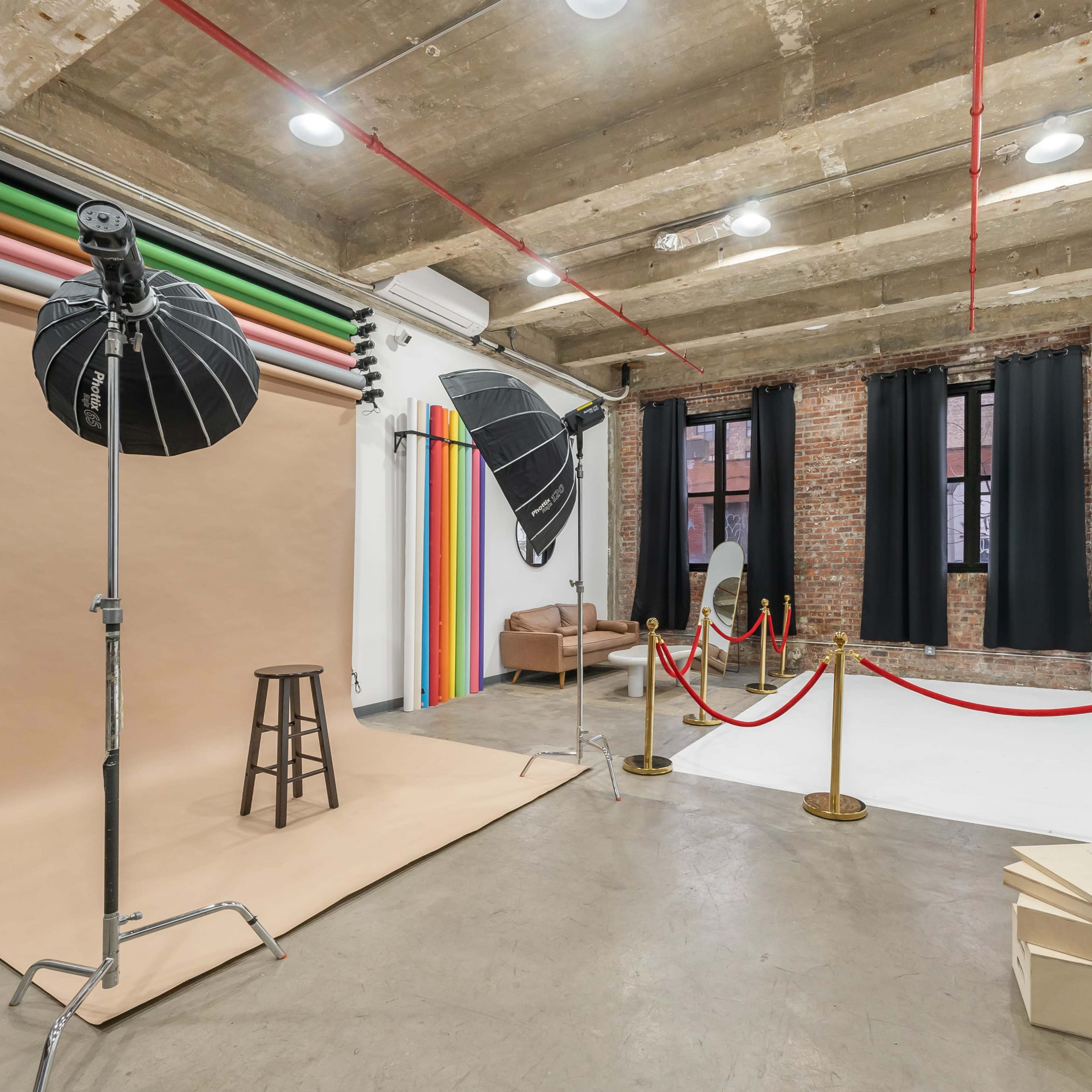 122: Affordable Natural Light Cyc Wall Studio w/ FREE Lighting & Equipment (AC & Heater Available!) Image in East Williamsburg, Brooklyn, NY