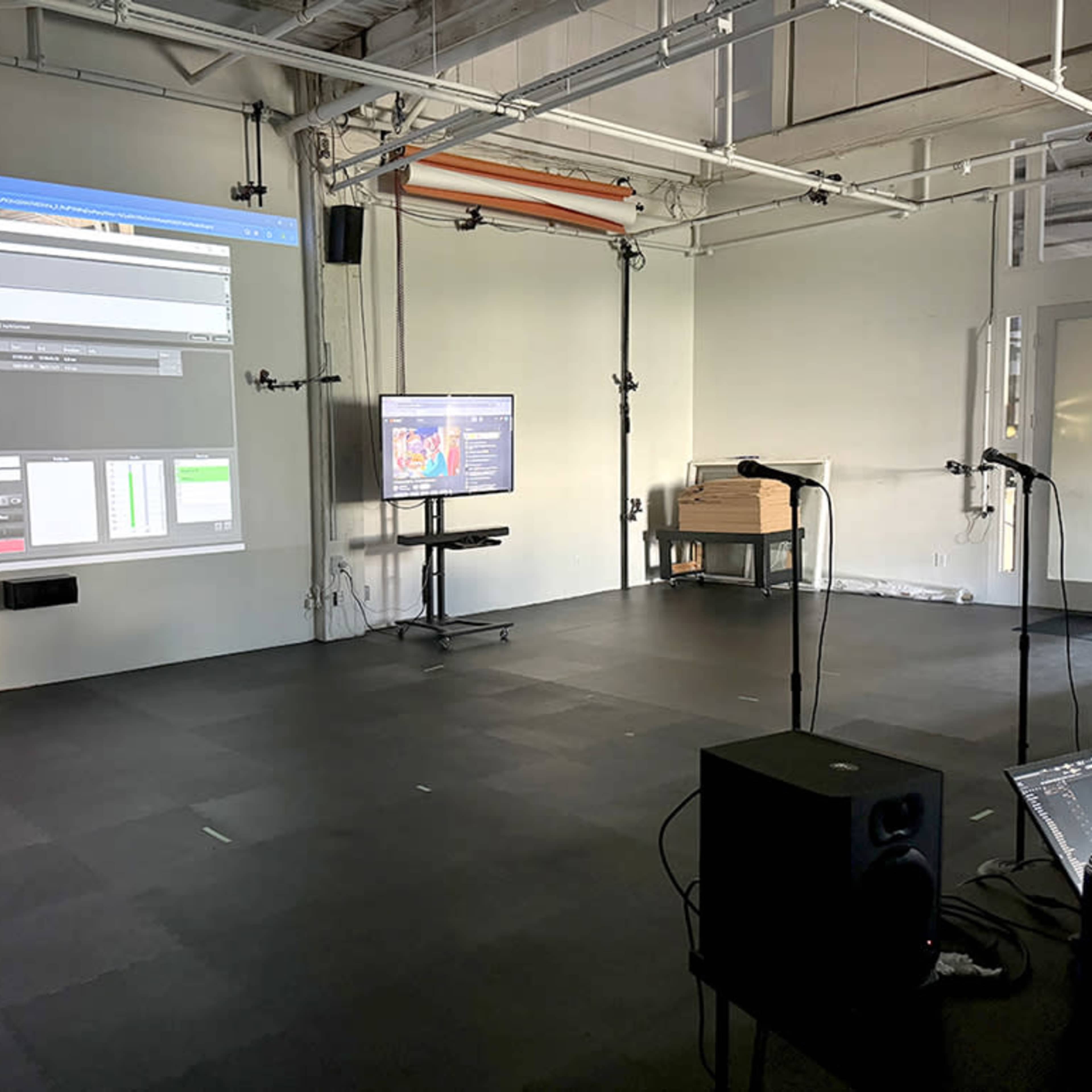 Excellent Studio Event Space - South Vancouver Image in South Vancouver, Vancouver, BC