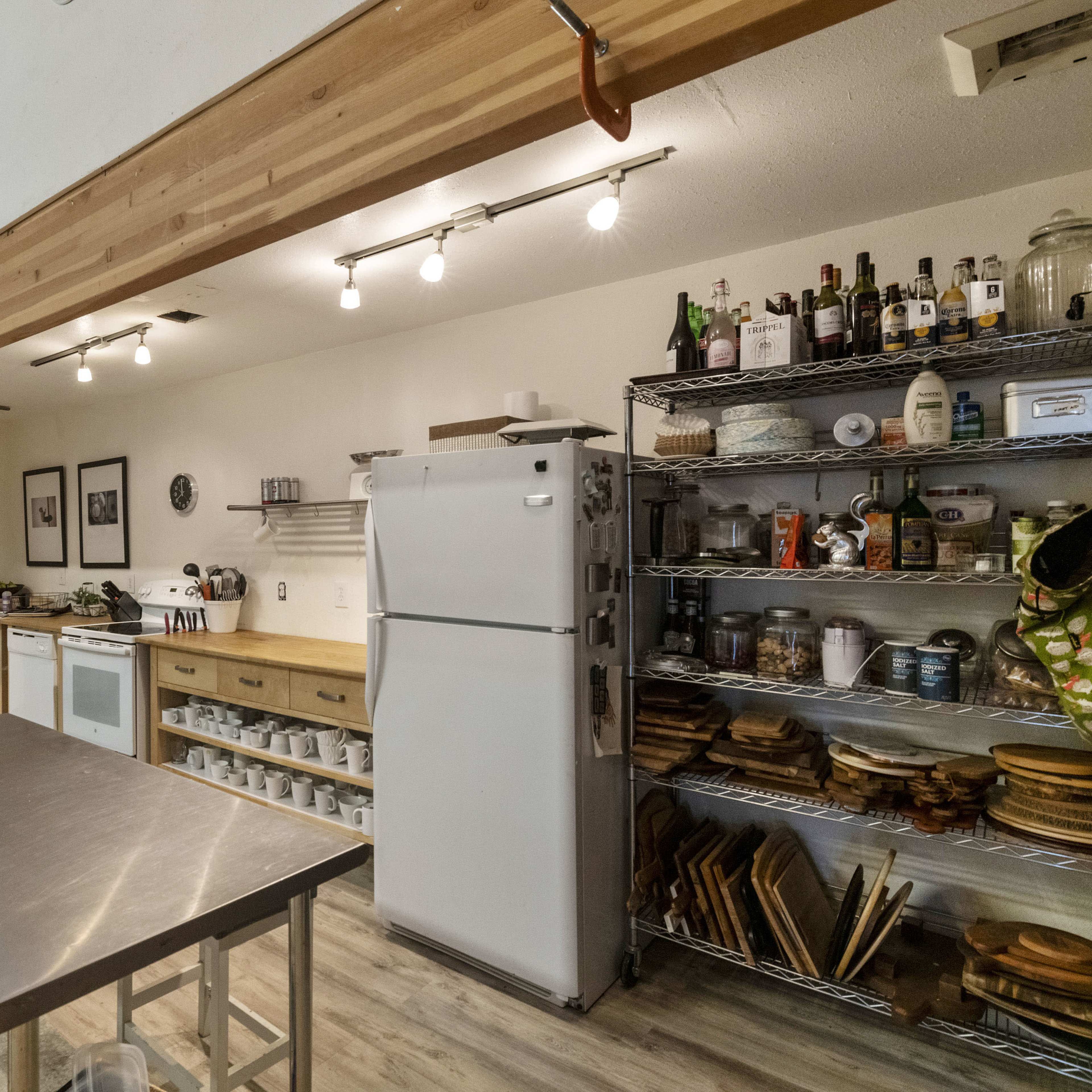 Versatile Kitchen Studio for Cooking, Food, and Product Shoots Image in Encanto Village, Phoenix, AZ