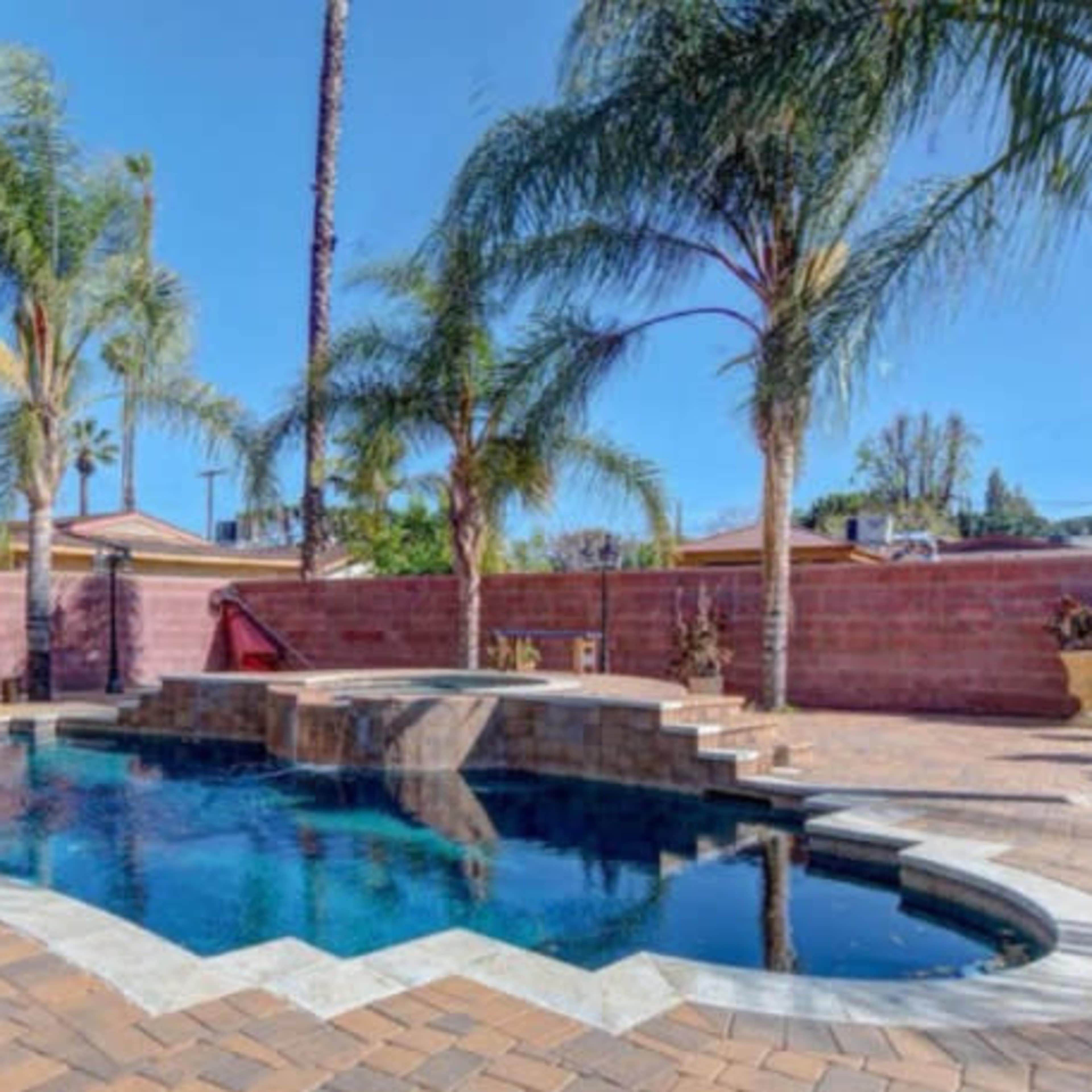Beautiful Oasis With Pool, Hot Tub And Ton Of Pool Games Image in Valley Glen, Los Angeles, CA