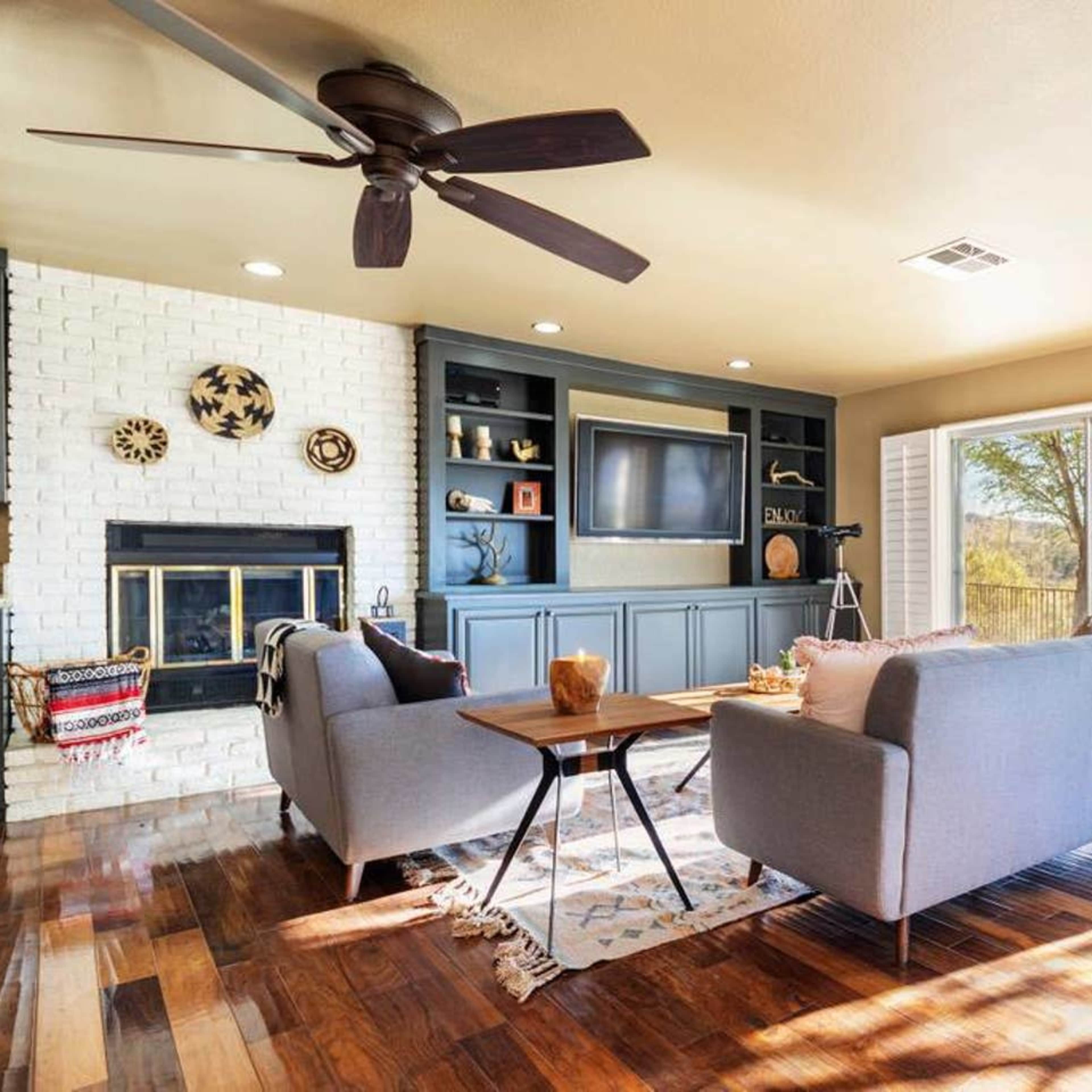 Sunset House Joshua Tree | Infinity Pool, Spa, Views & Hiking Trail Image in Yucca Valley, Yucca Valley, CA