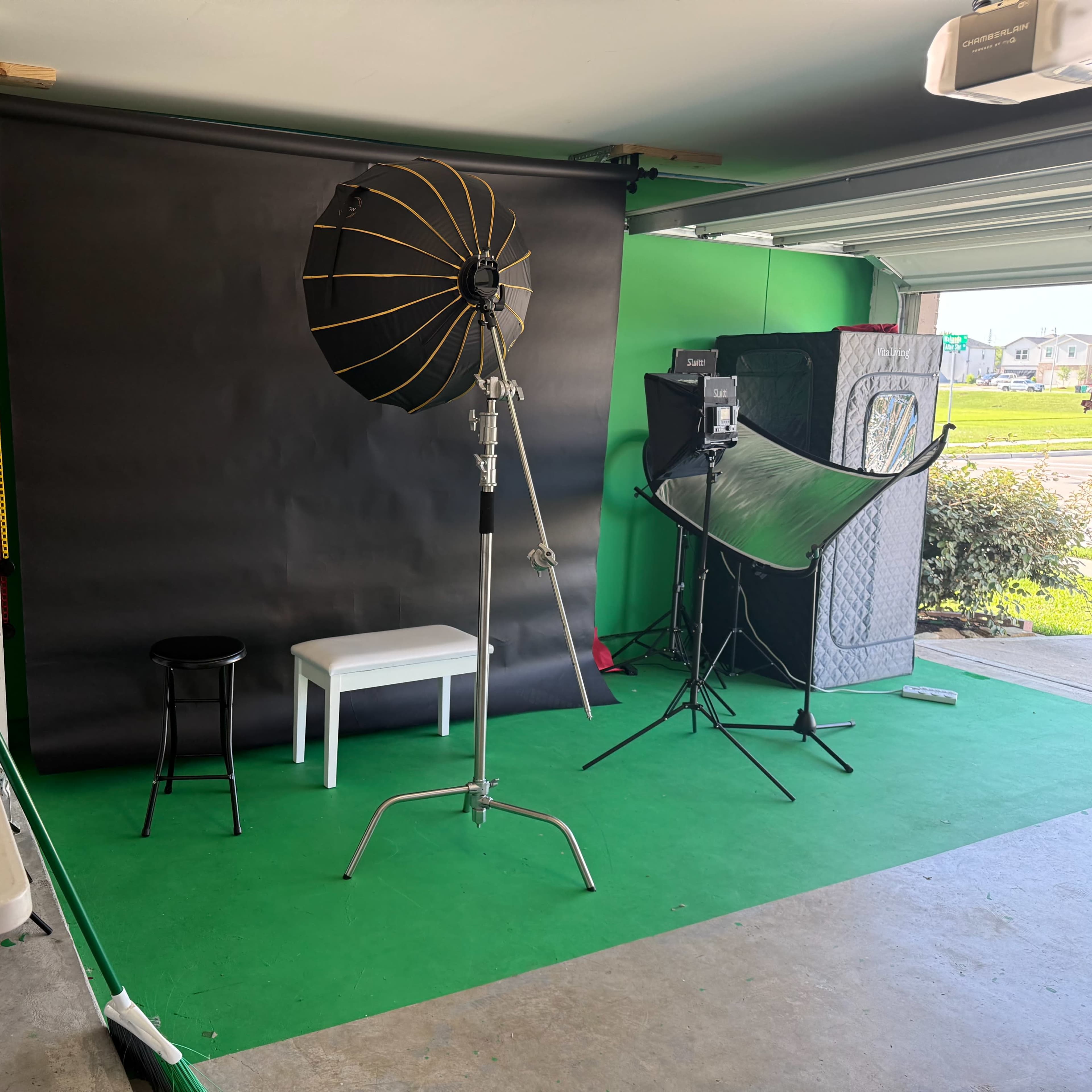 Private Photo/Video Studio Image in Minnetex, Houston, TX