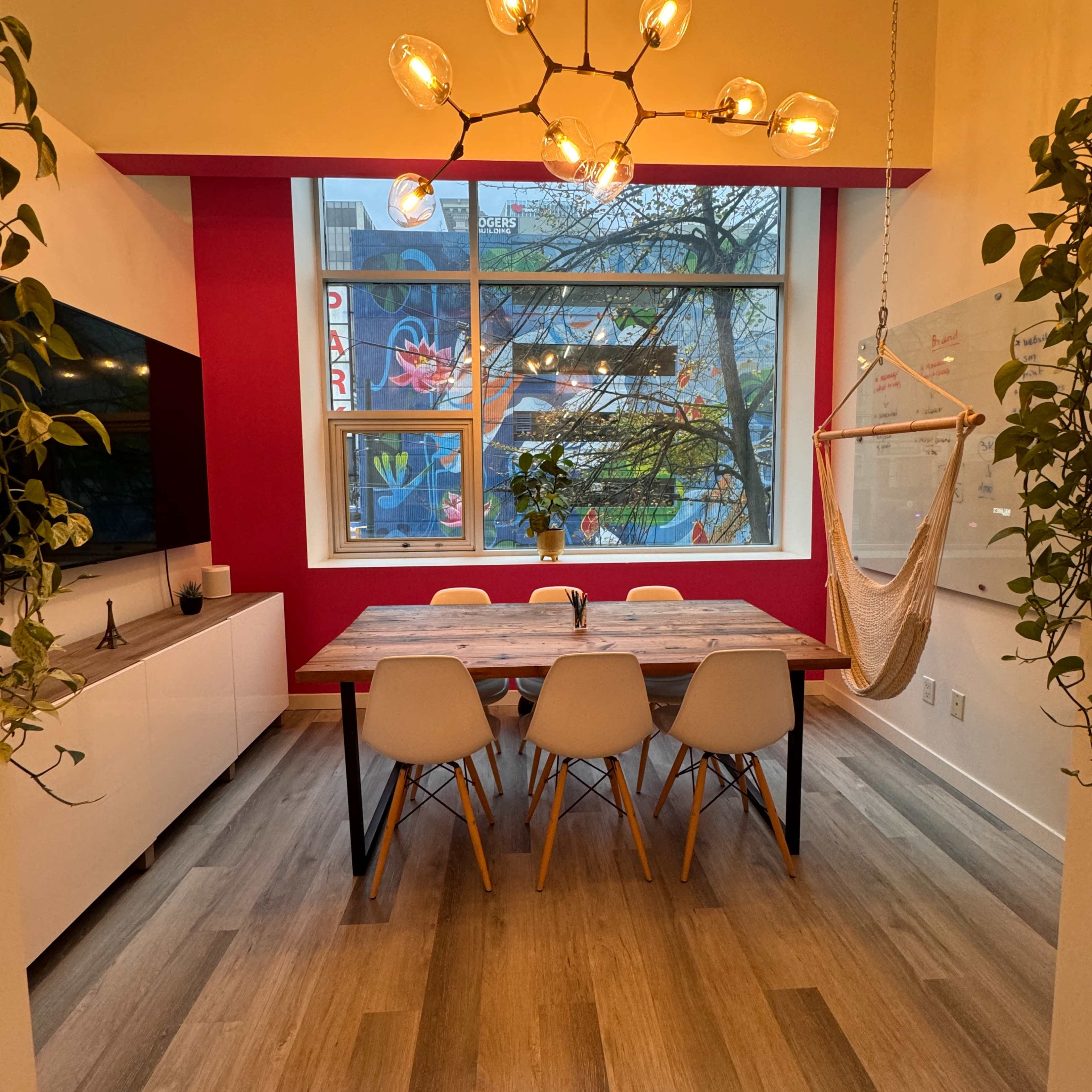 Private Creative Space For Fresh Thinkers Image in Central Vancouver, Vancouver, BC