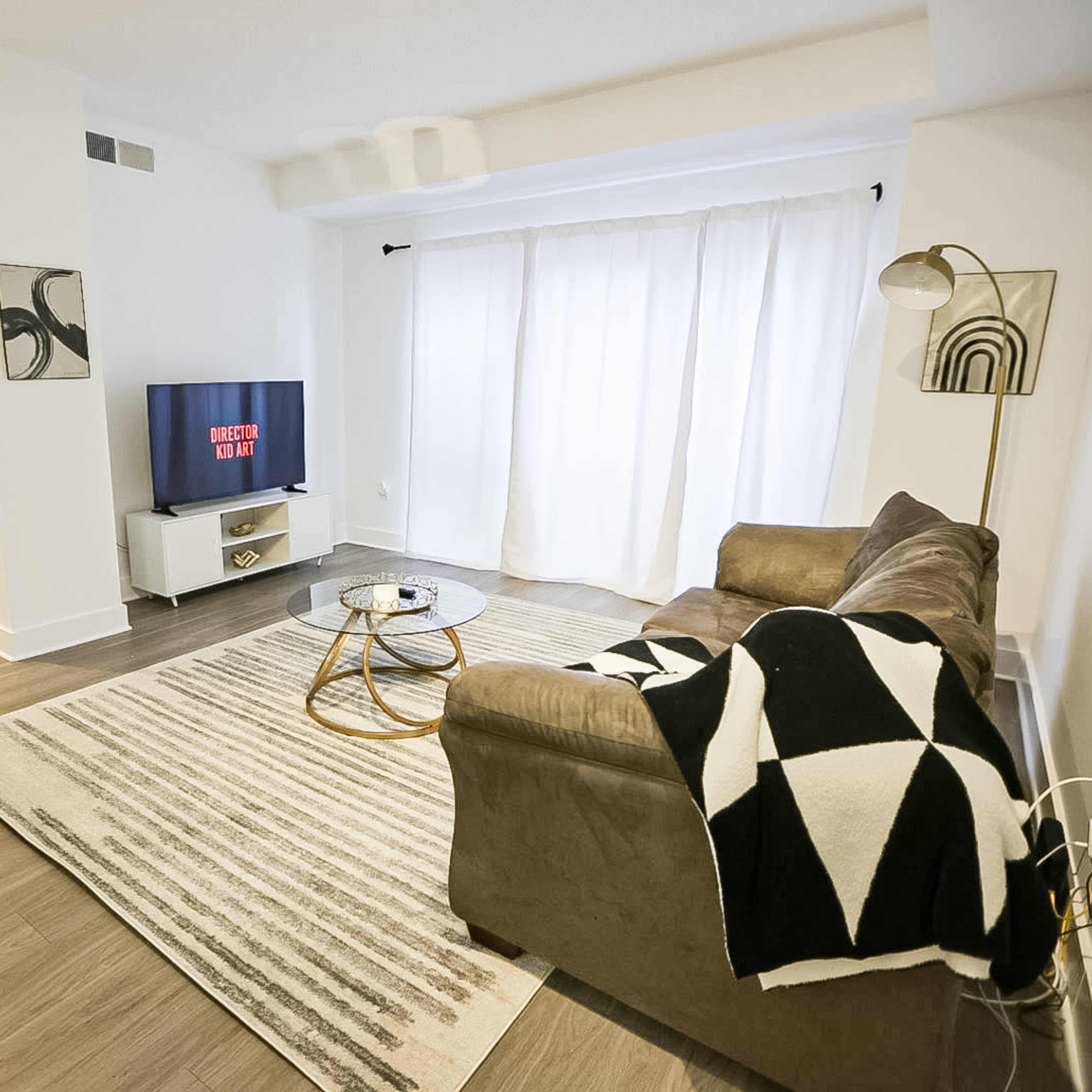Luxury 1 Bedroom Apartment Image in Downtown, Stamford, CT