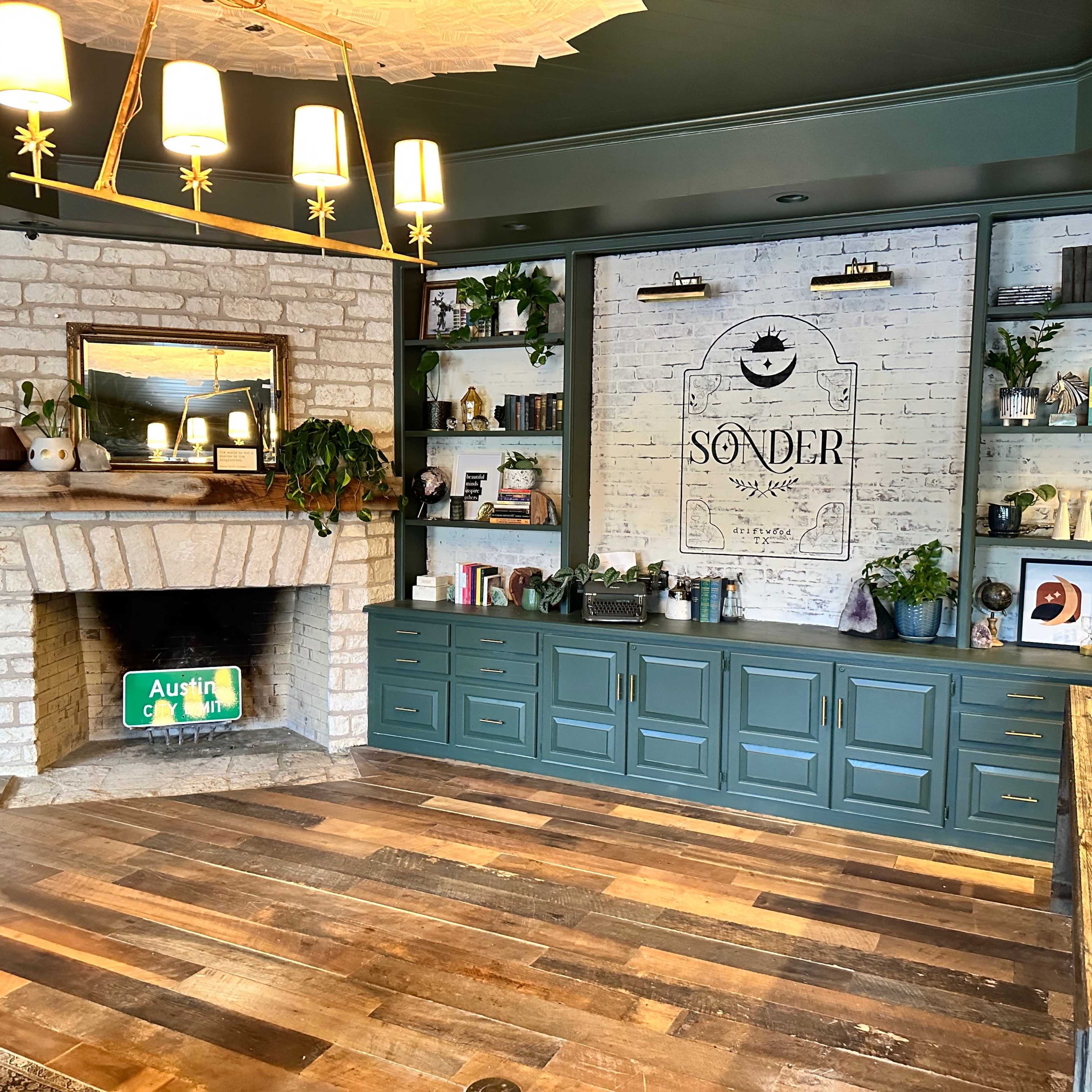 Vibey, intimate event space Image in , Driftwood, TX