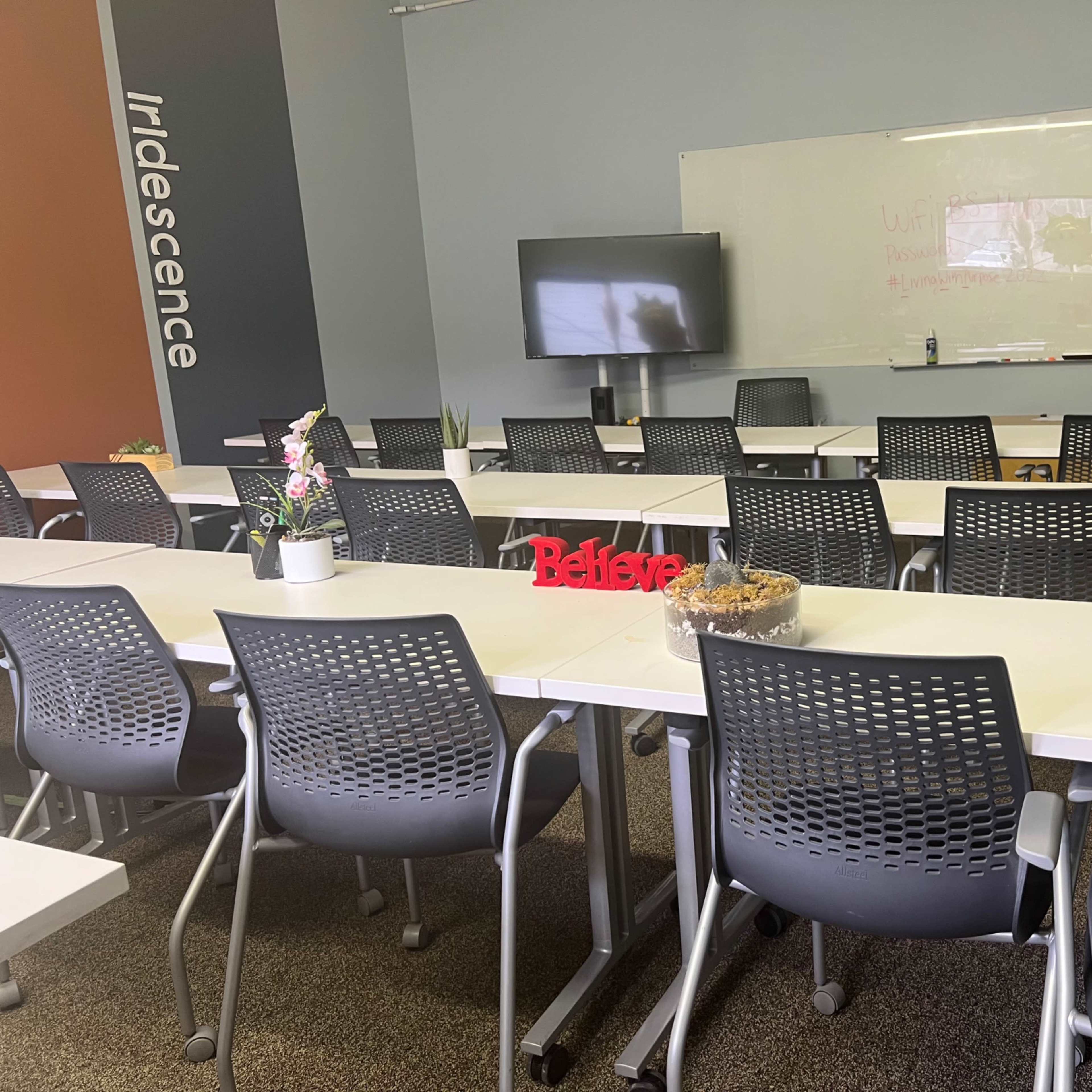 The Urban Edge Meeting Space Image in North Queen Anne, Seattle, WA