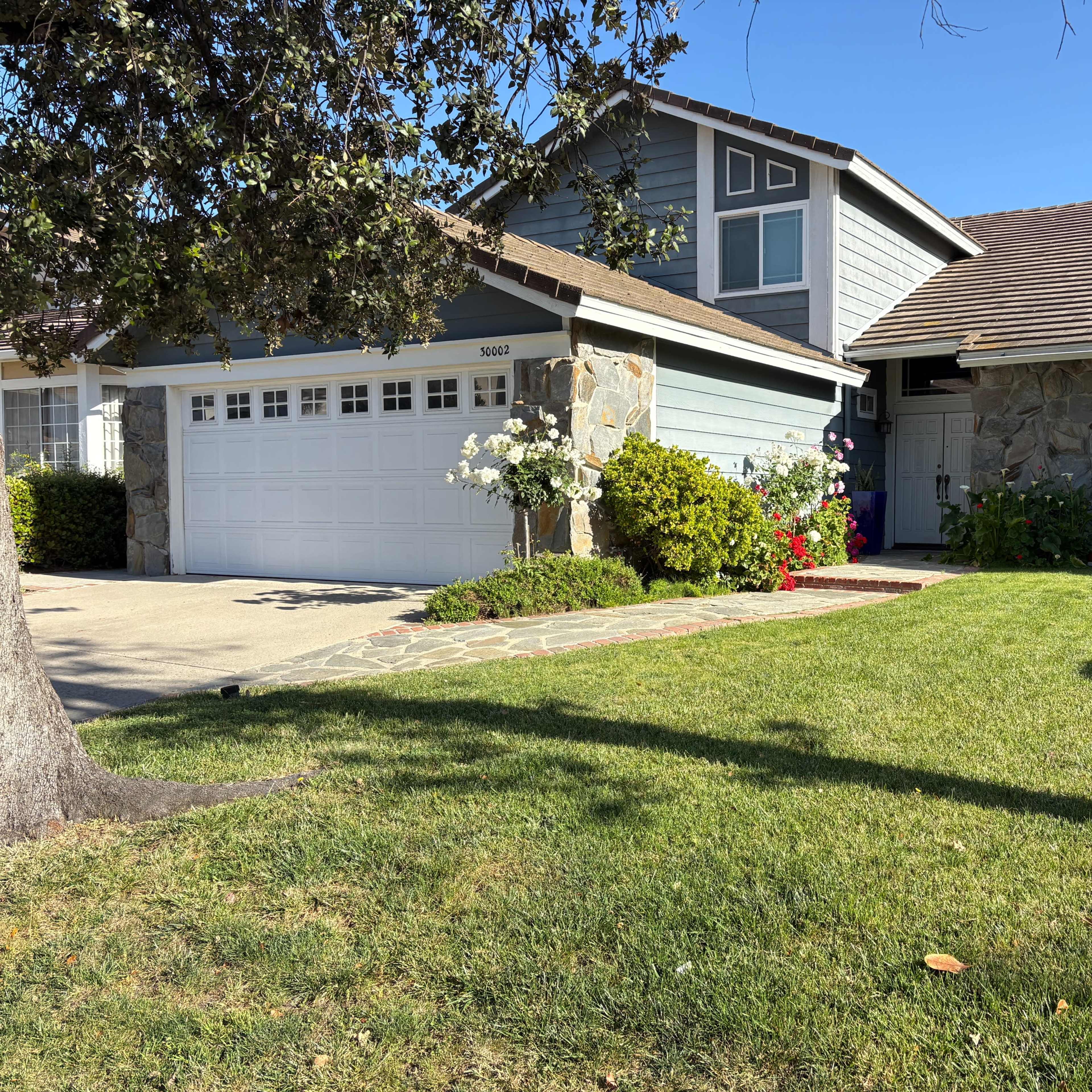 Beautiful, Clean, Modern Suburban Home Image in Agoura Hills, Agoura Hills, CA
