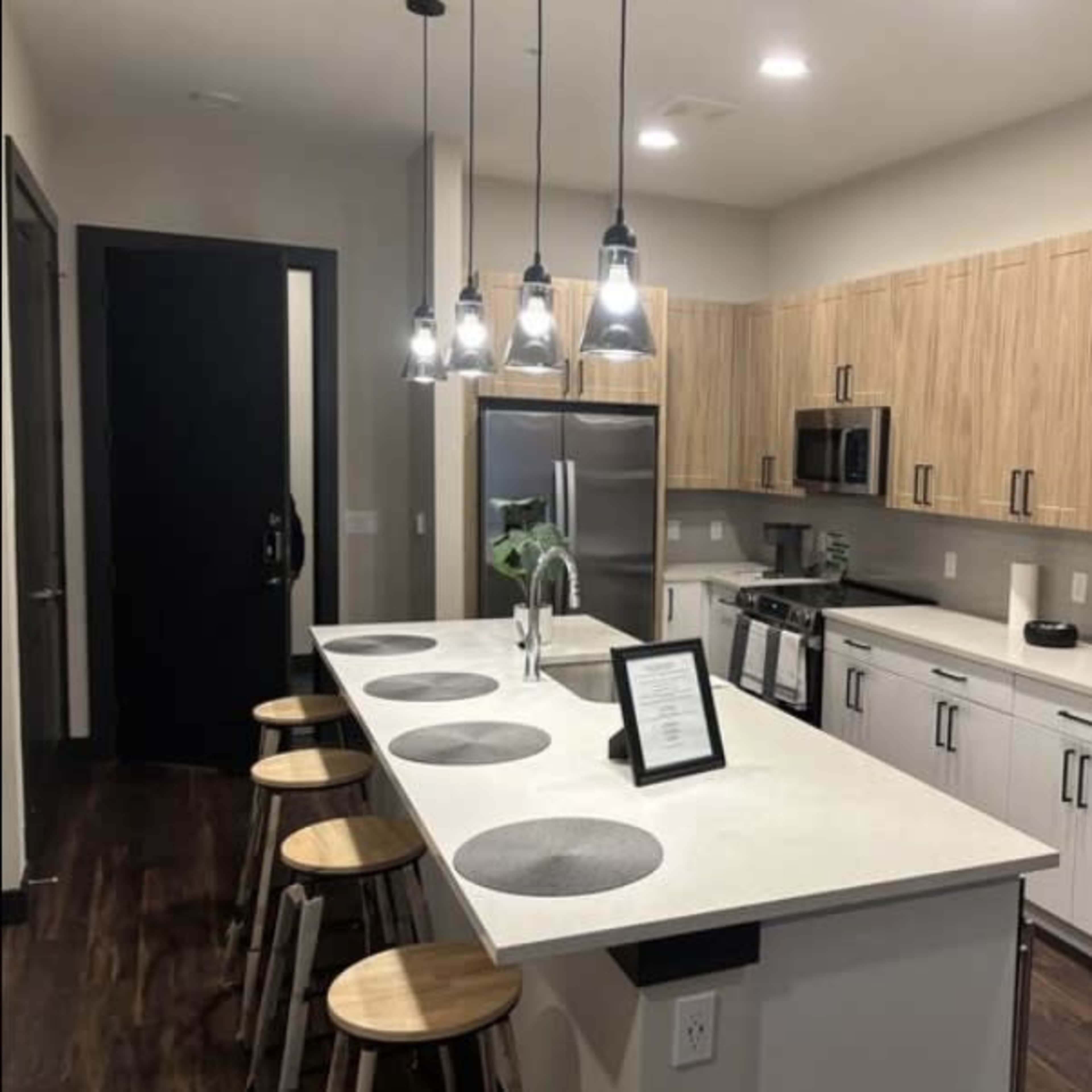Home Away From Home. 1-Bedroom Apartment in Austin, Texas. Image in North Burnet, Austin, TX