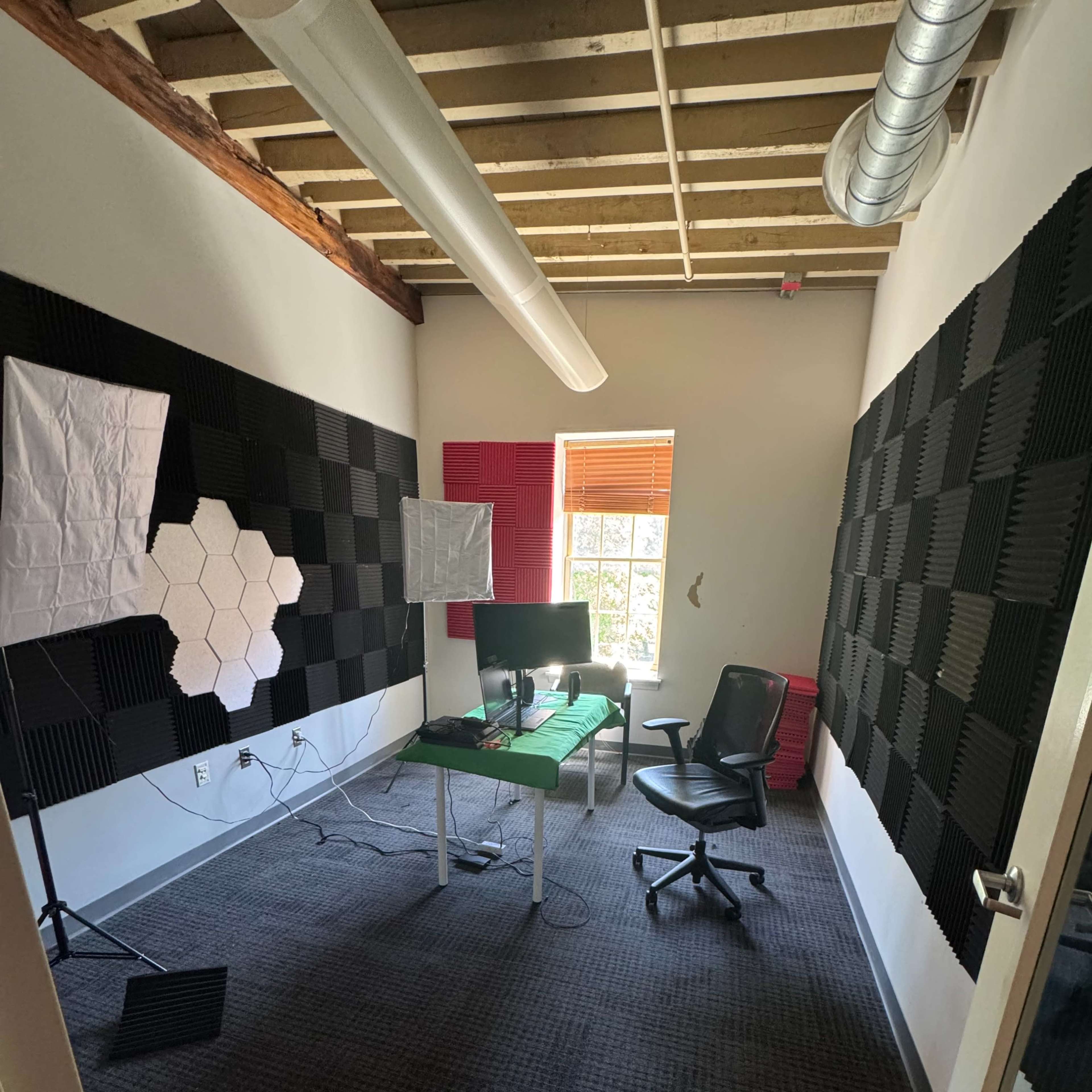 BMORE Studio Image in Fells Point, Baltimore, MD